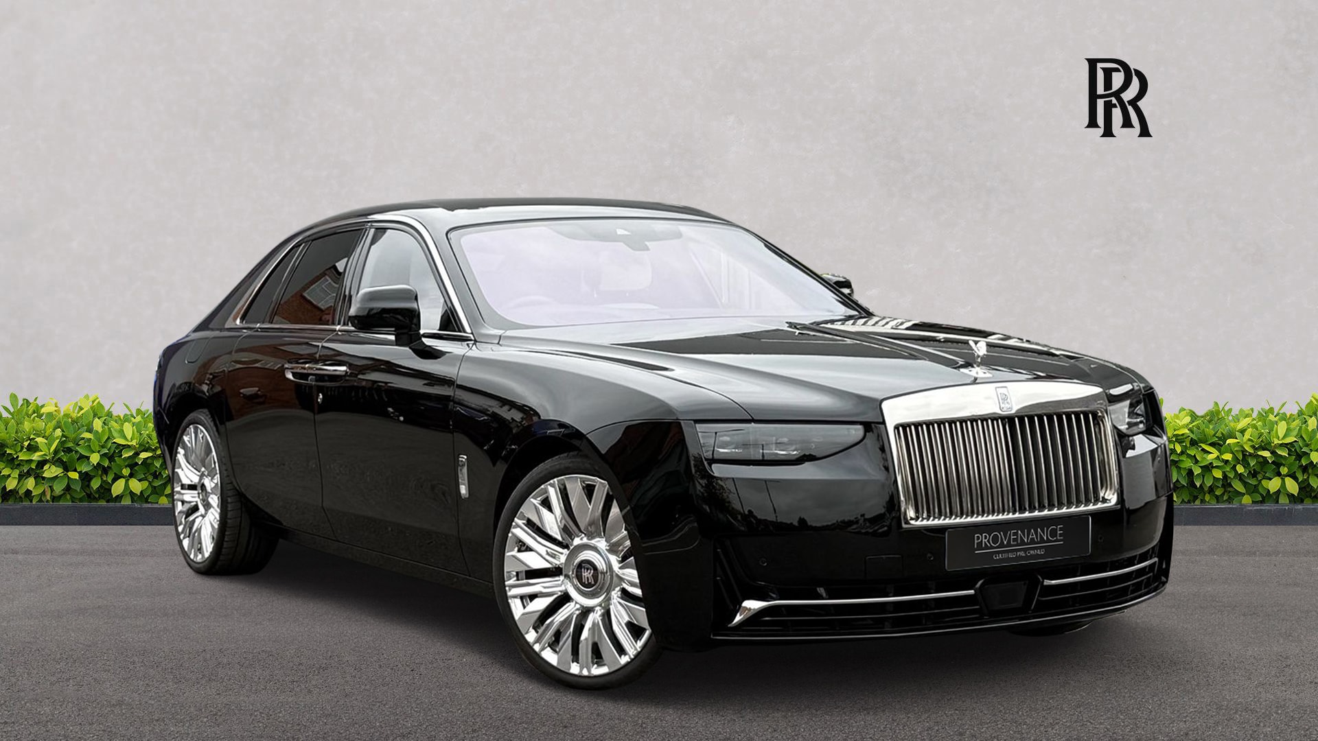 ROLLS-ROYCE GHOST
