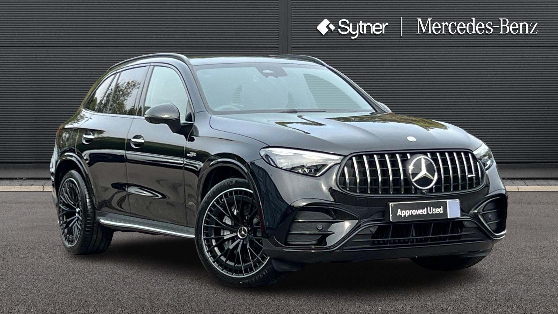 2025 Mercedes-Benz GLC