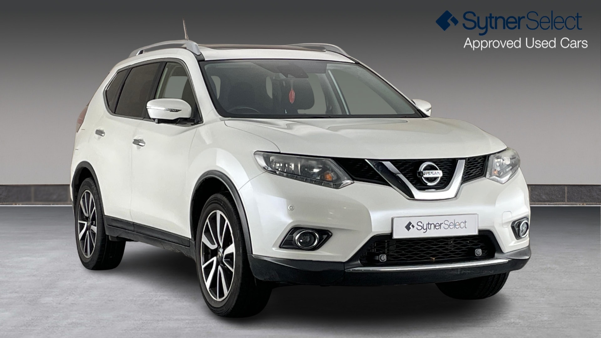 2017 NISSAN X-TRAIL