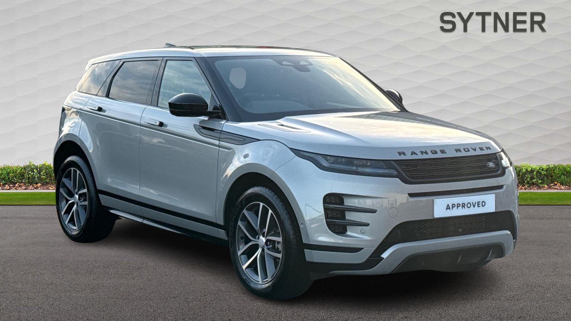 2025 Land Rover Range Rover Evoque