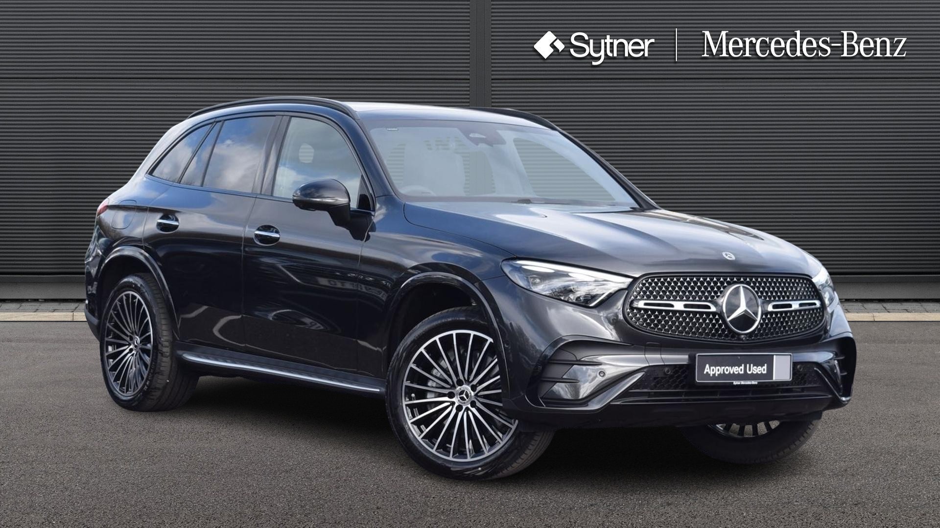 2026 Mercedes-Benz GLC