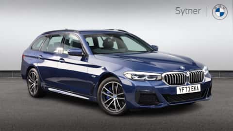 2023 5 SERIES TOURING 530E M SPORT 5DR AUTO, 2023 27,978 MILES PETROL PARALLEL PHEV... photo