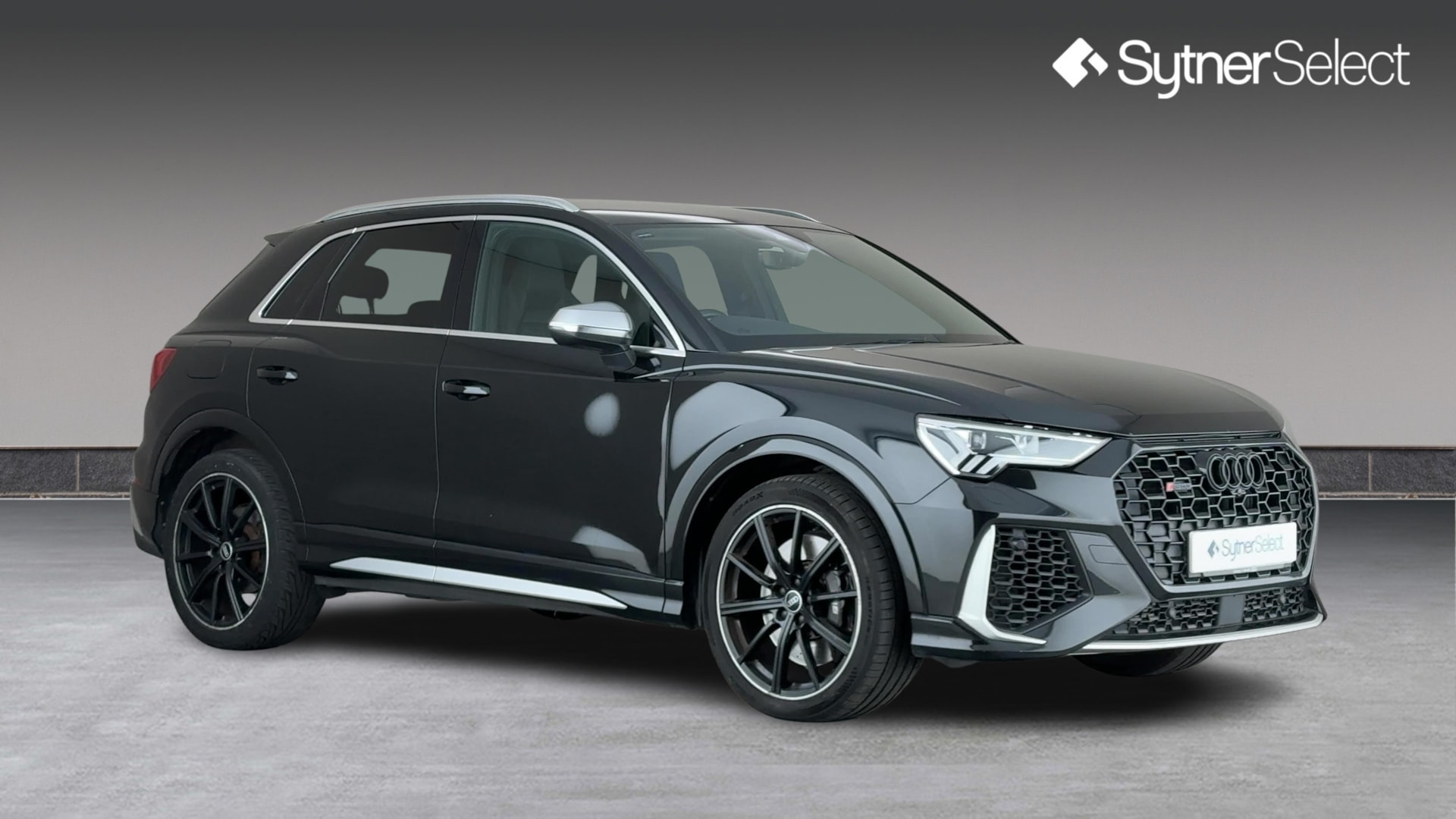 2021 AUDI RS Q3