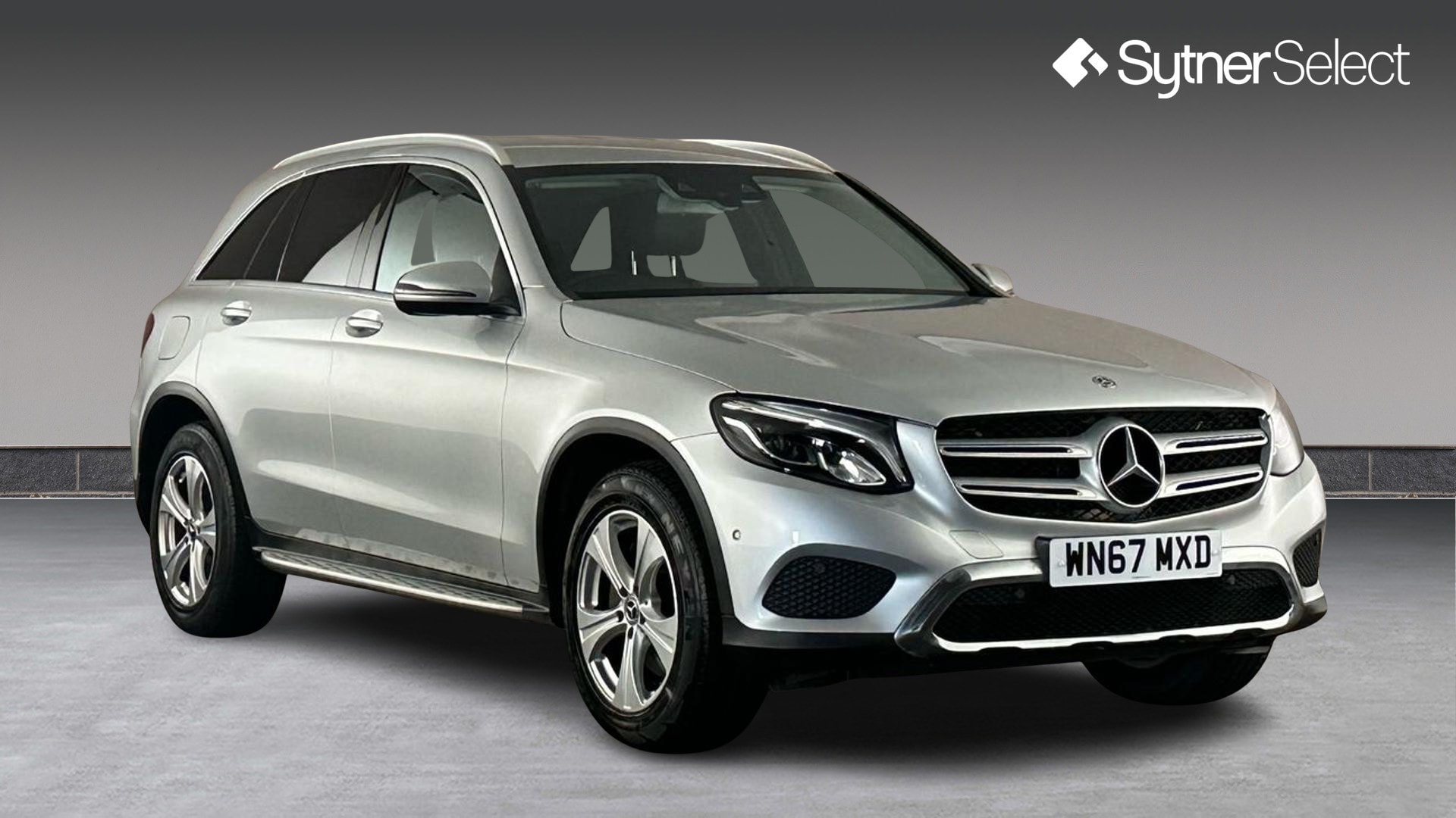 2017 MERCEDES-BENZ GLC