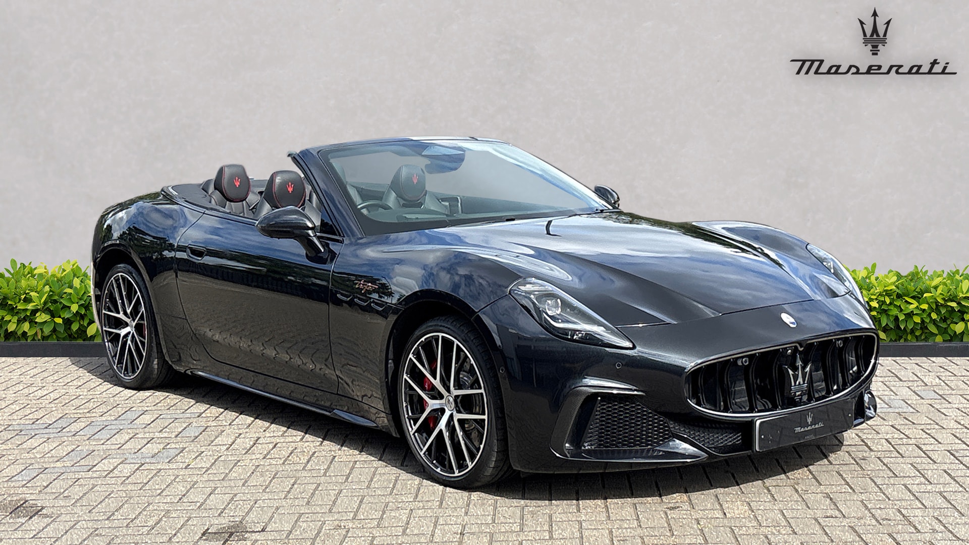 2025 MASERATI GRANCABRIO
