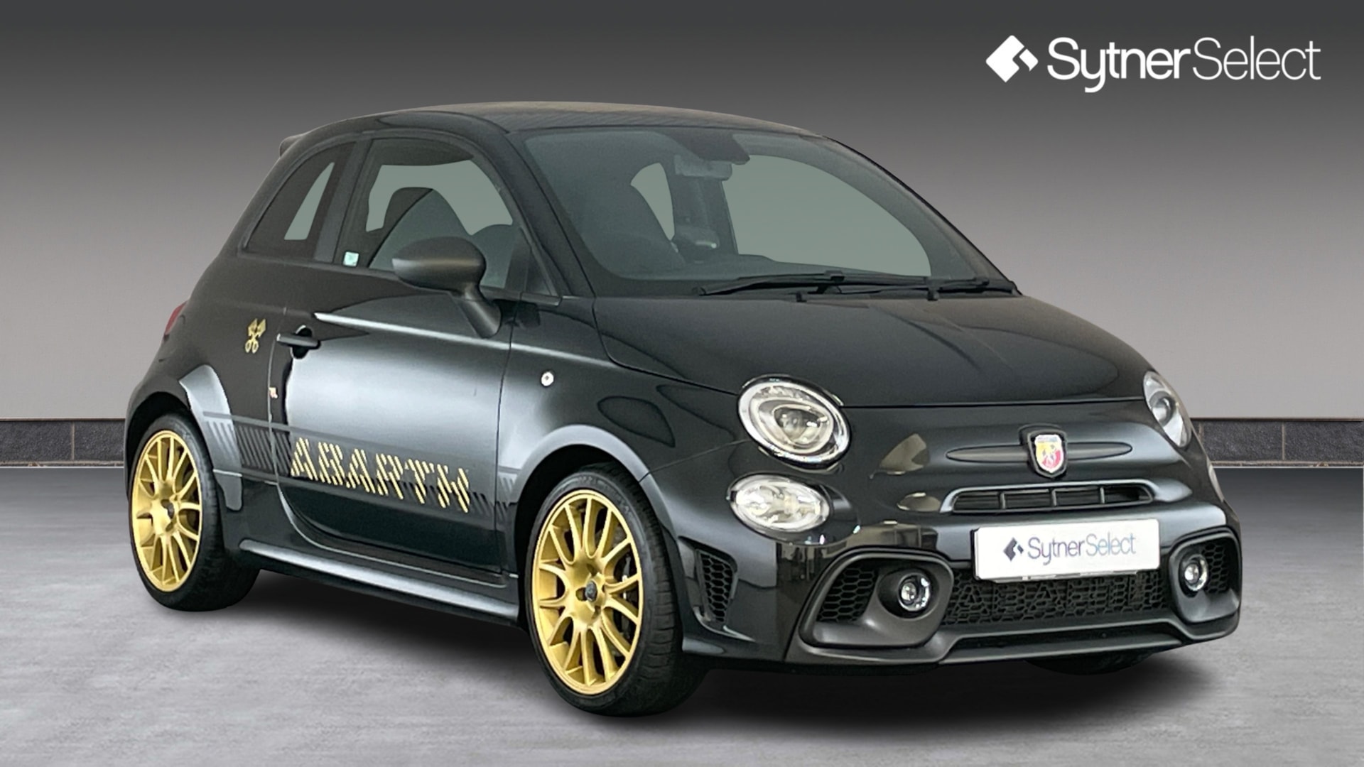 Abarth 695 2024