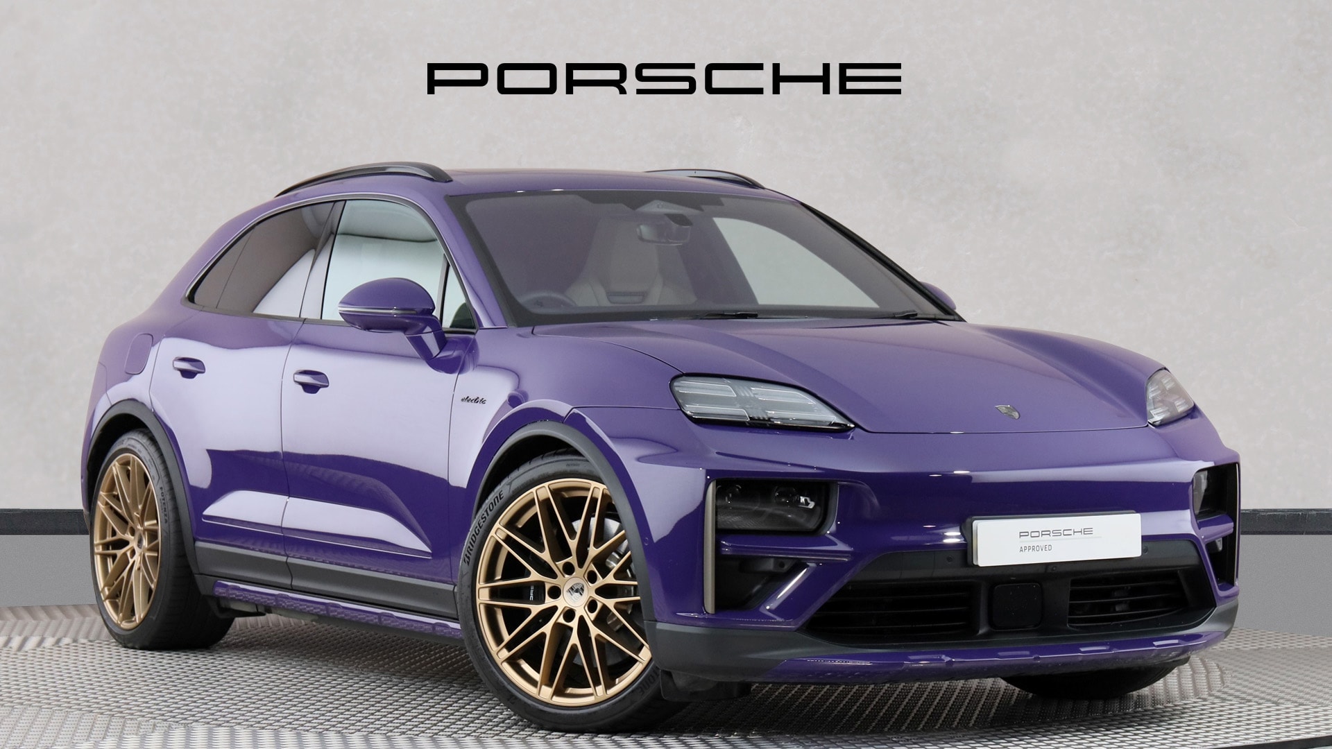 2025 Porsche Macan