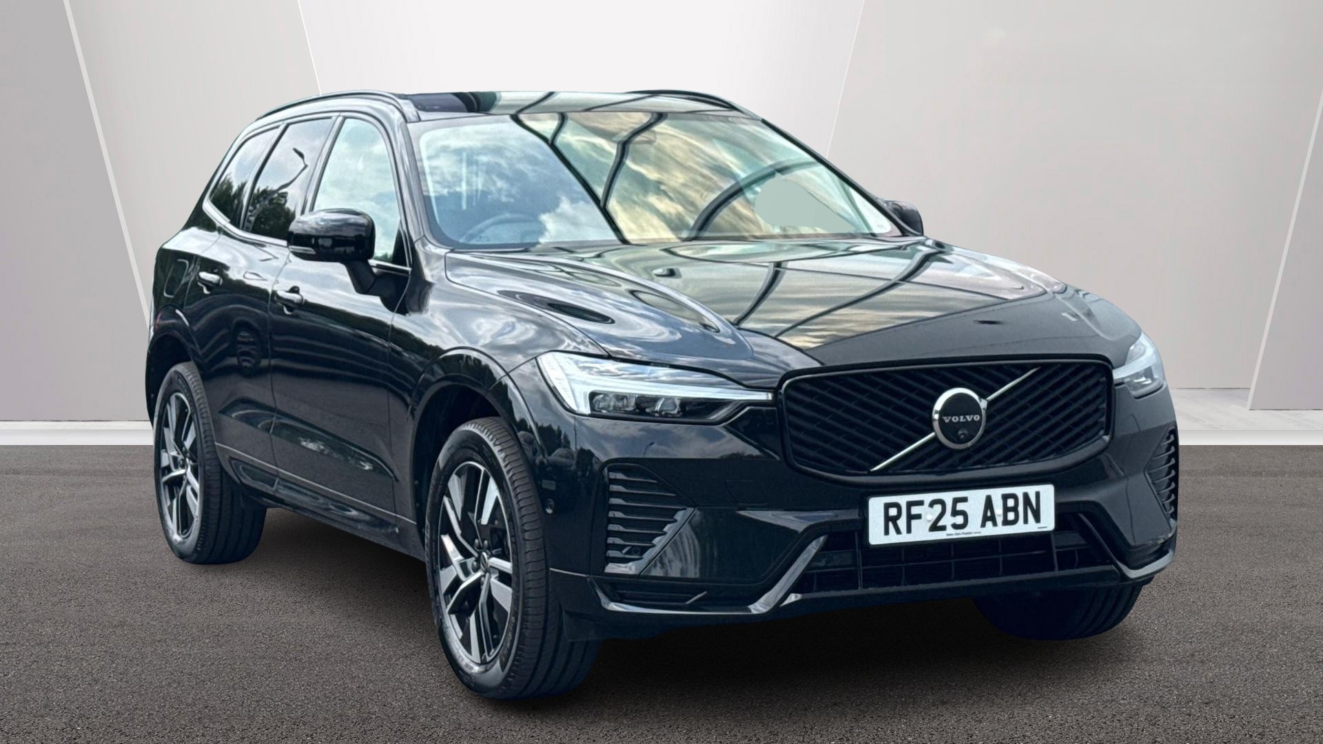 2025 Volvo XC60