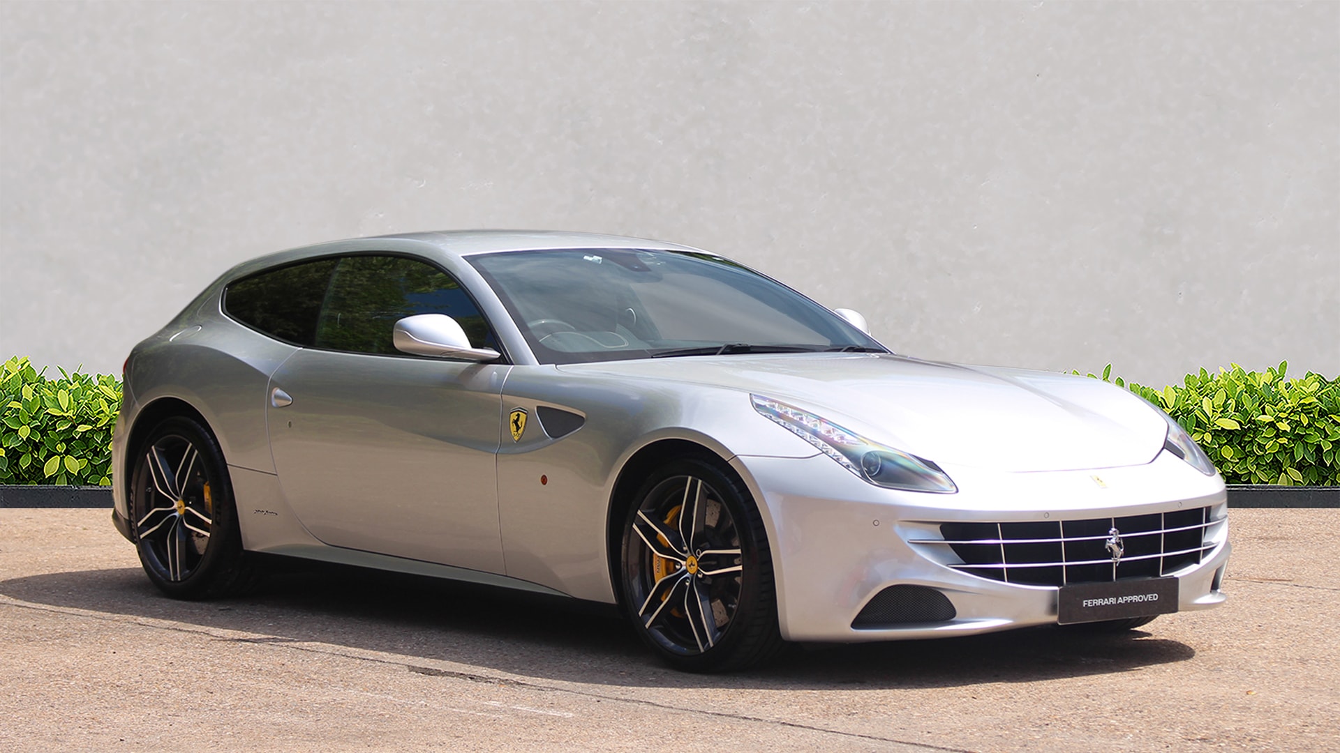 Ferrari FF