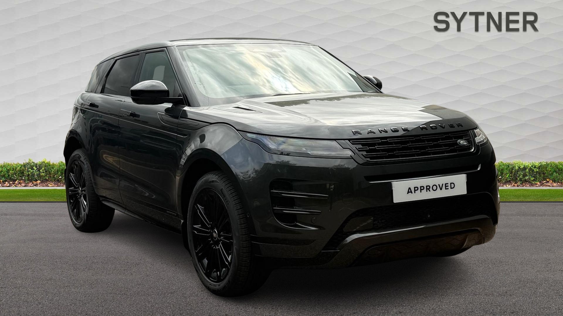 2026 Land Rover Range Rover Evoque