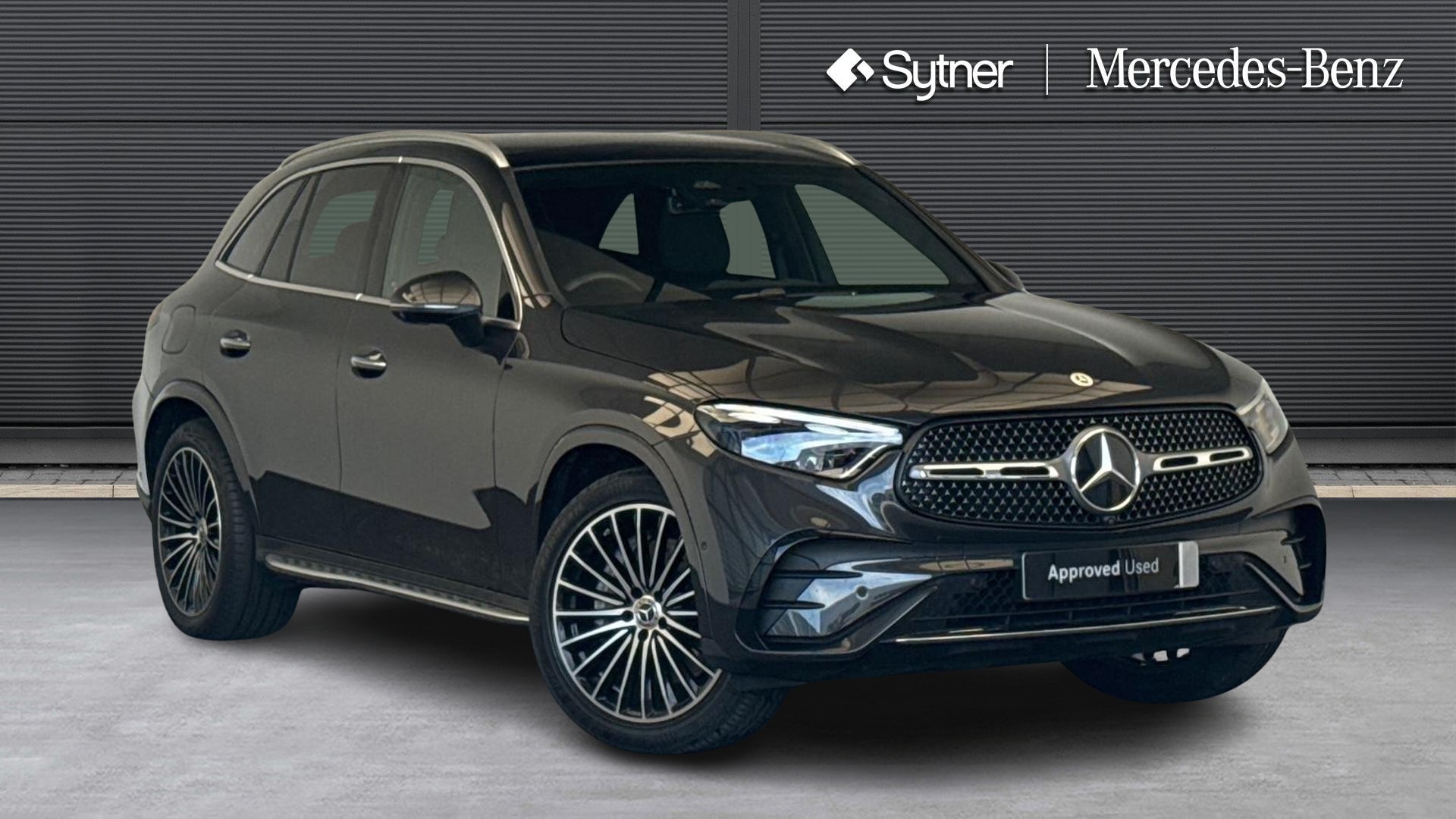 2025 Mercedes-Benz GLC