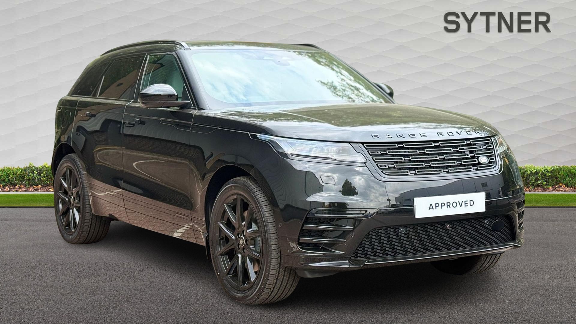 2026 Land Rover Range Rover Velar