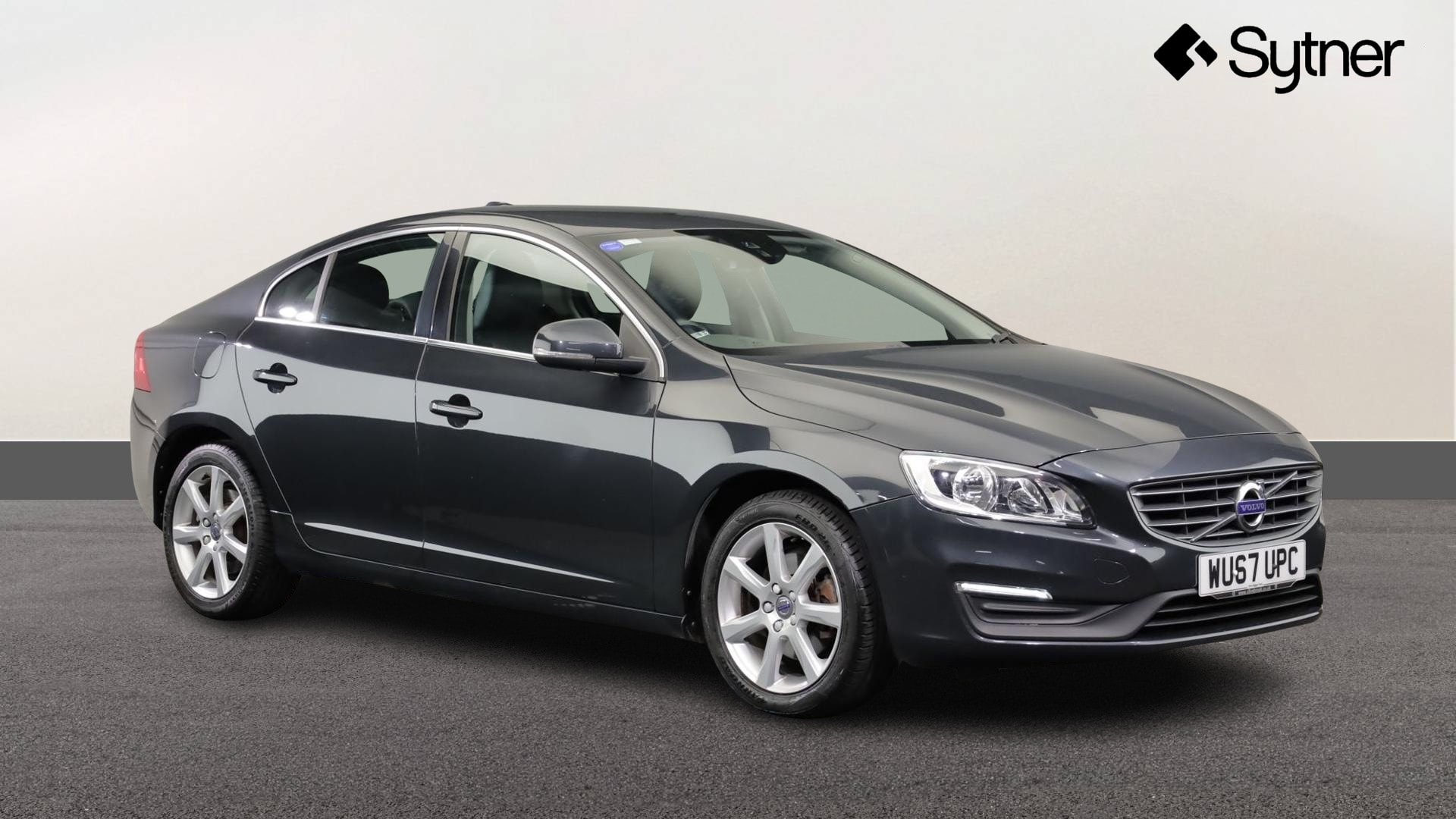 2017 VOLVO S60
