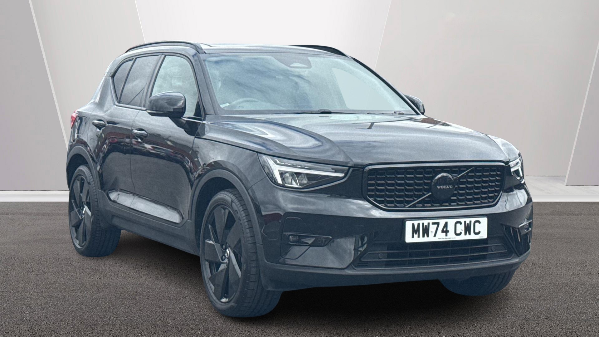 2024 Volvo XC40