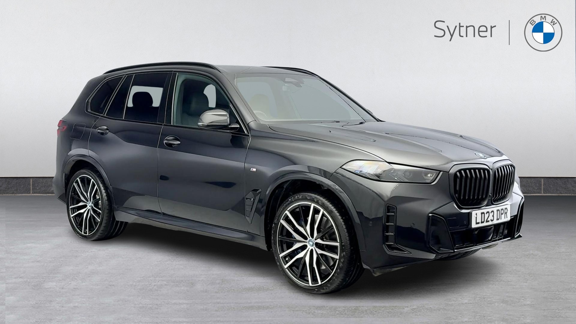 2023 BMW X5