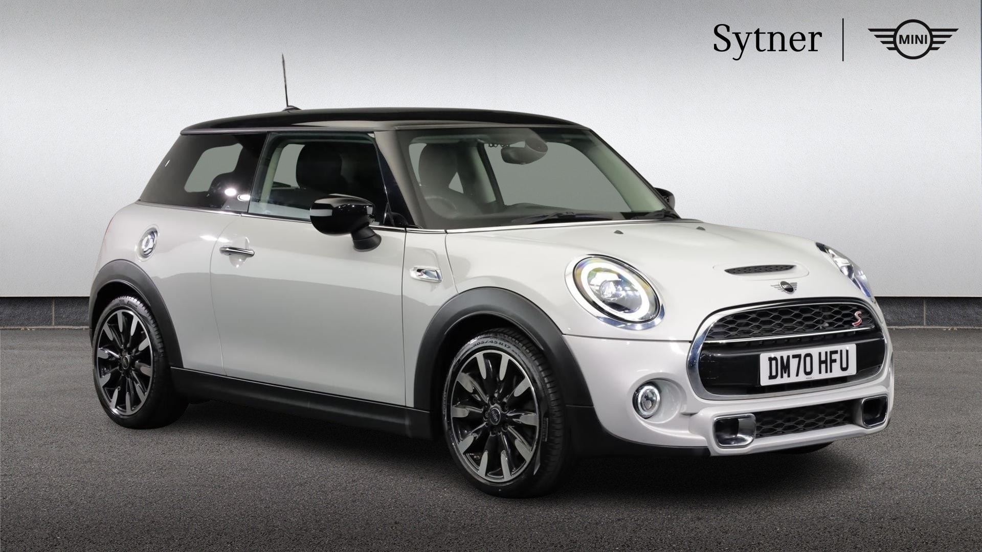 Mini Hatch 2020