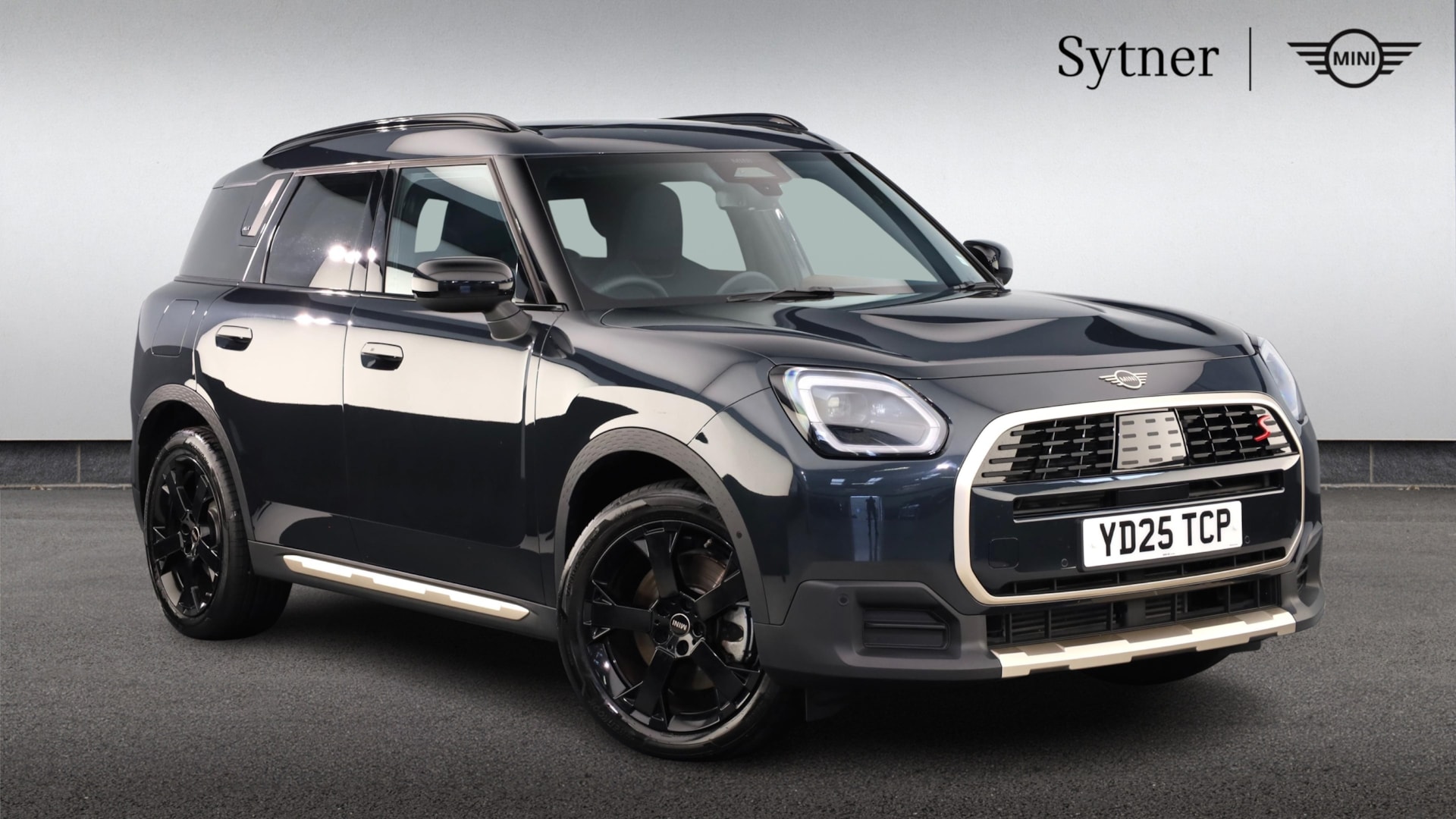 2025 Mini Countryman