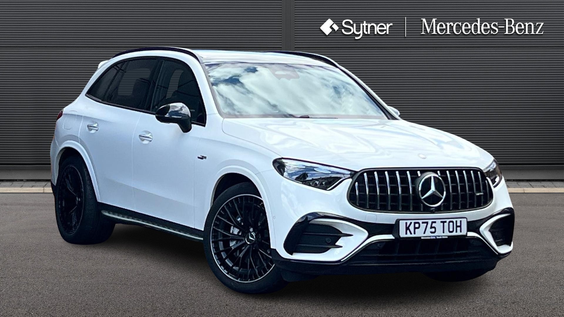 2025 Mercedes-Benz GLC