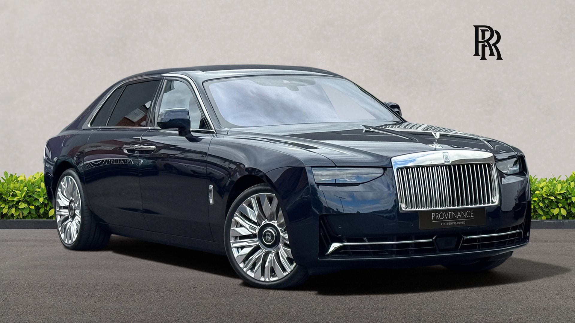 ROLLS-ROYCE GHOST