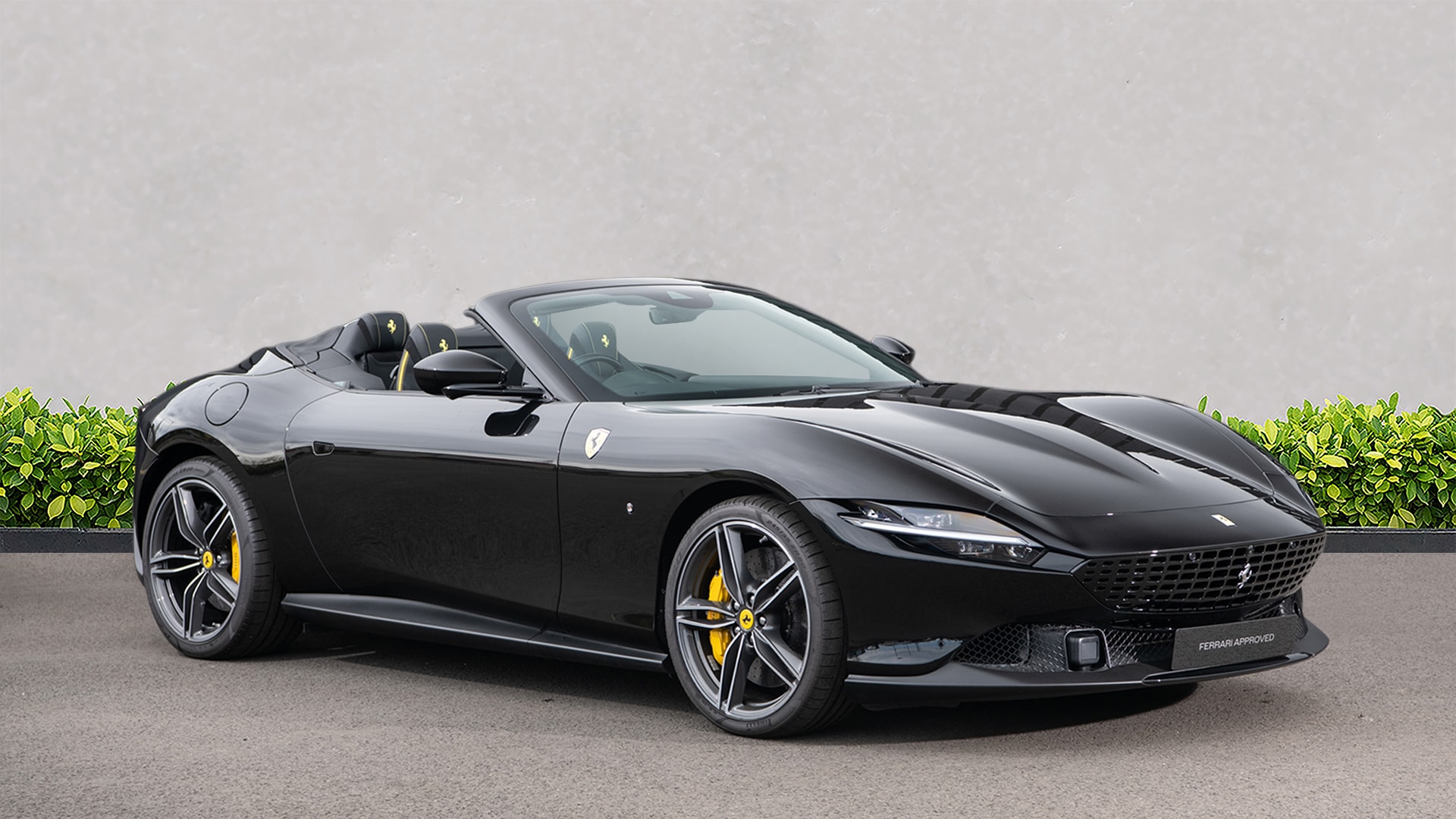 Ferrari Roma 2025