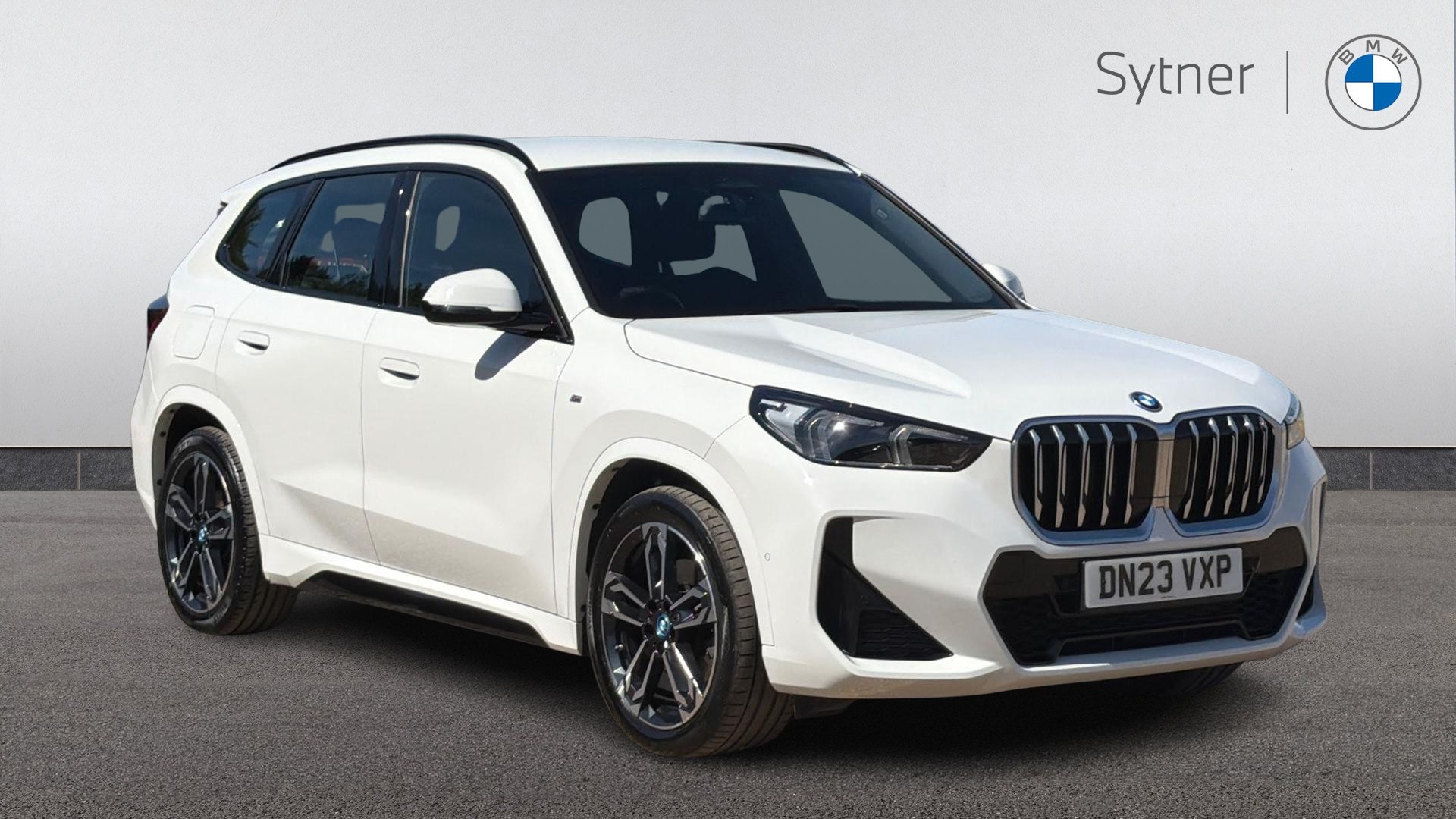 2023 BMW X1
