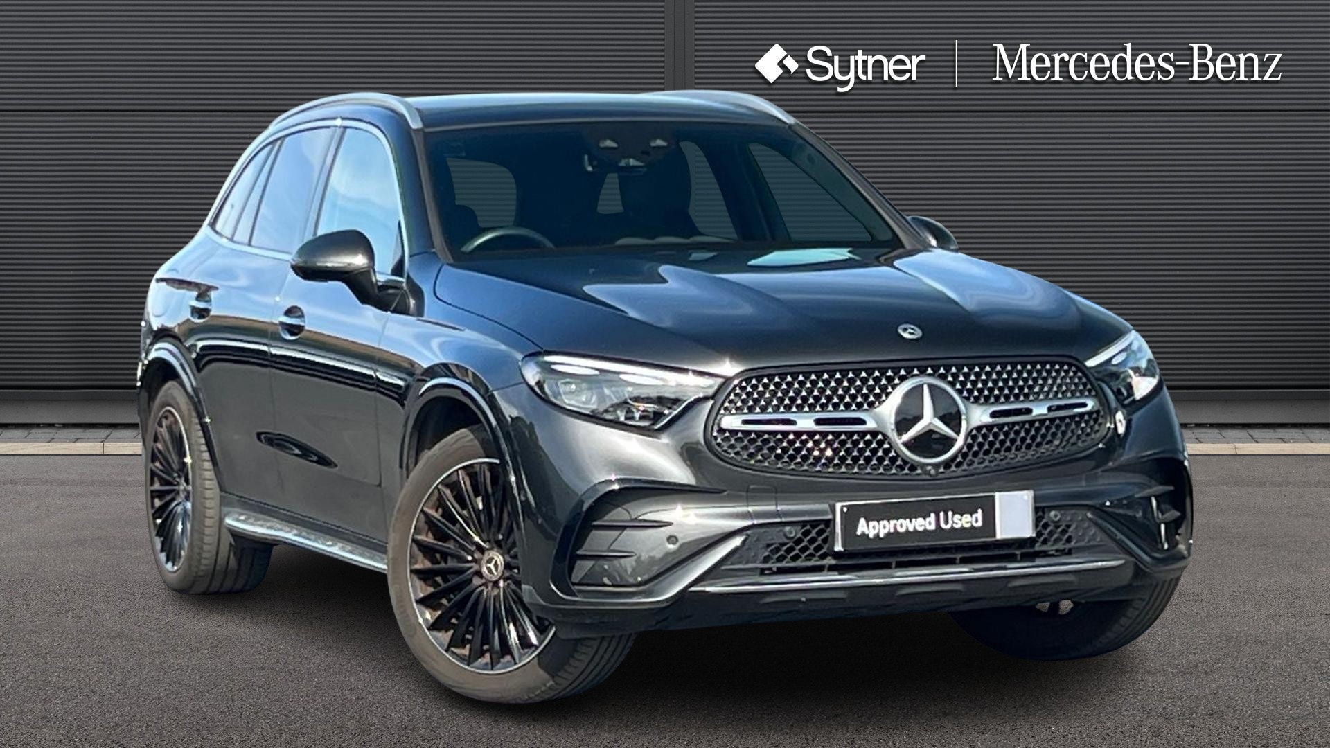 2023 Mercedes-Benz GLC