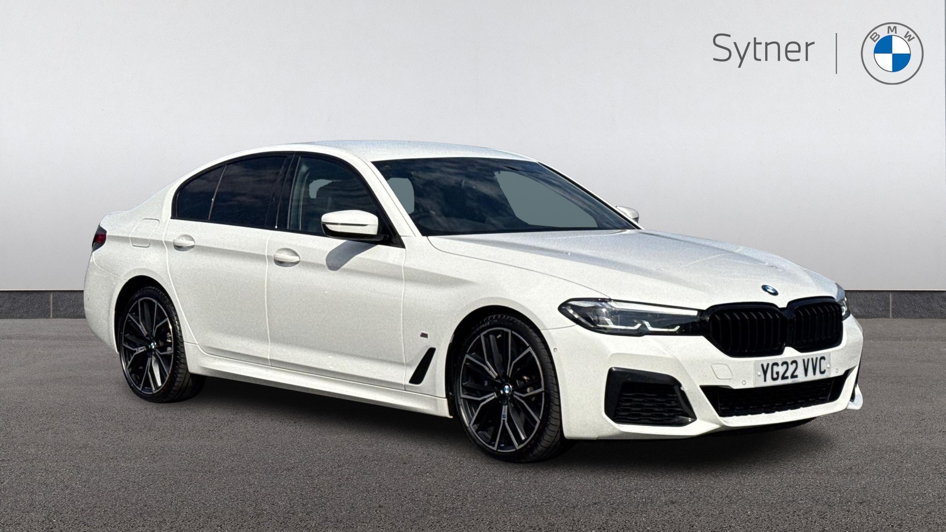 2022 BMW 5 Series