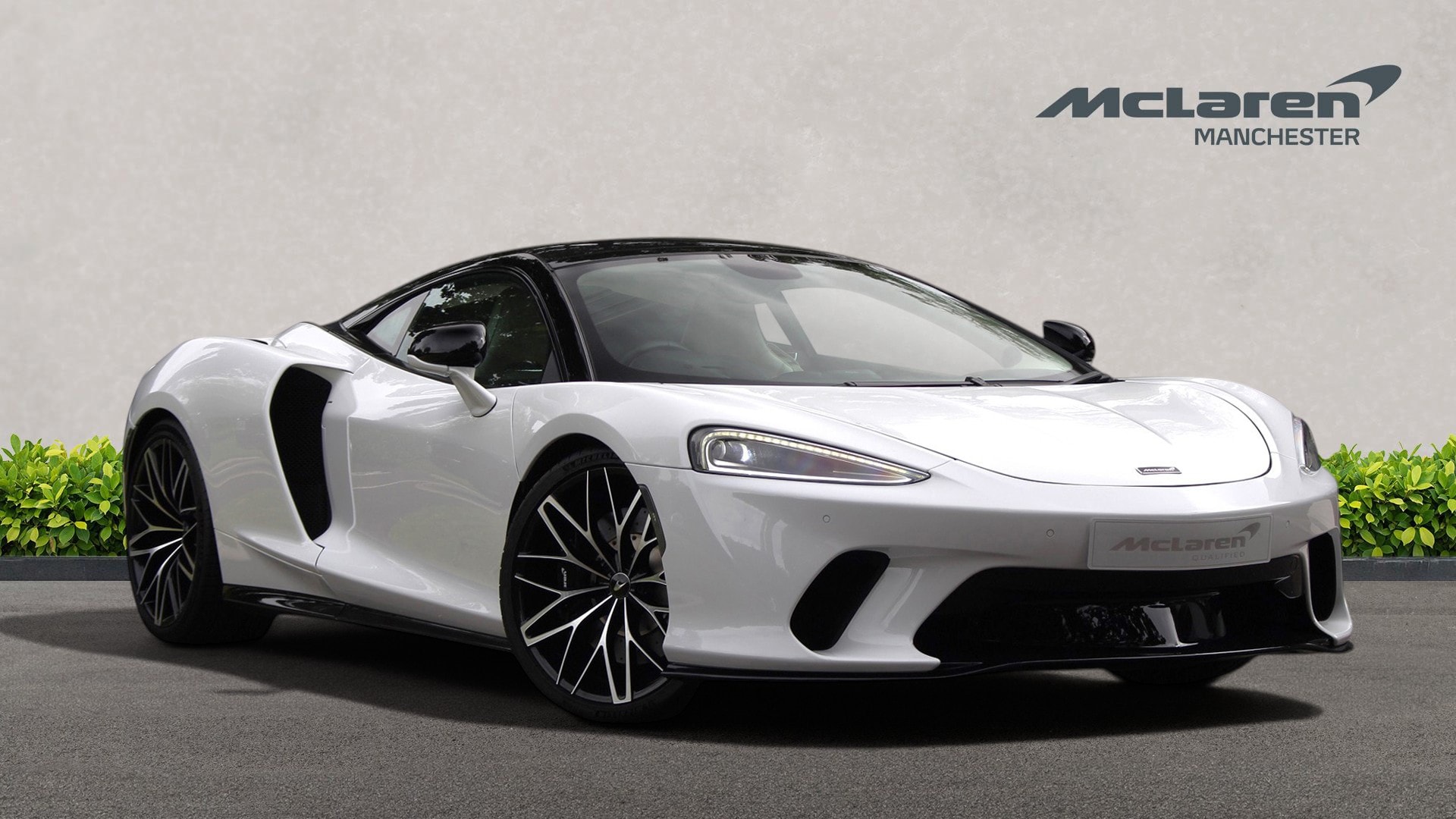 MCLAREN GT