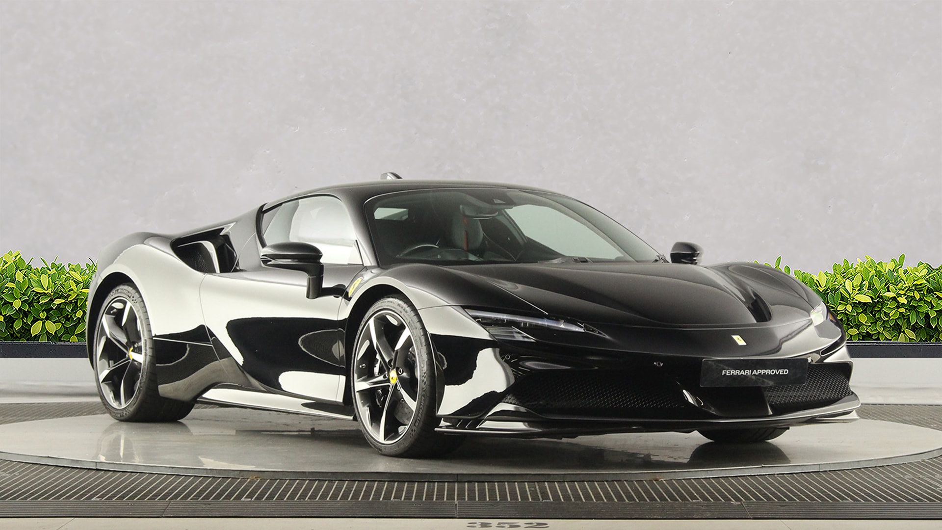 Ferrari SF90