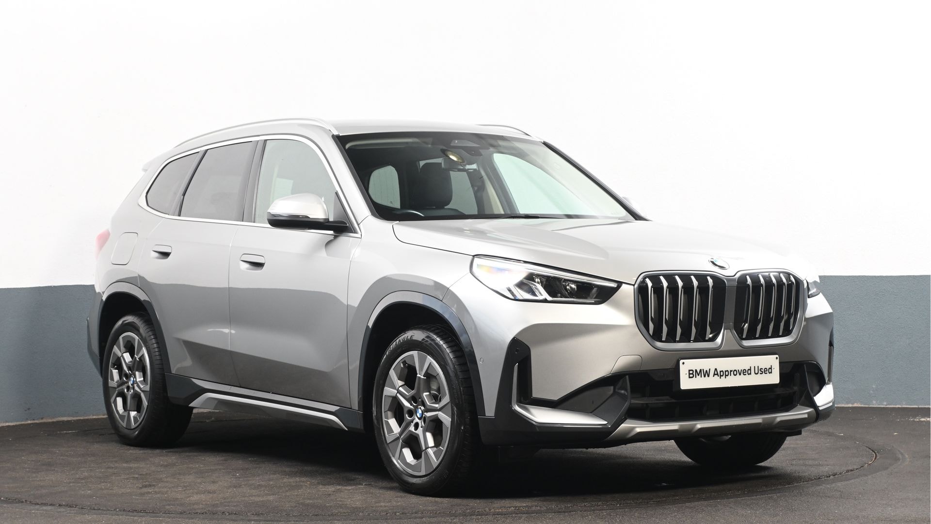 2024 BMW X1