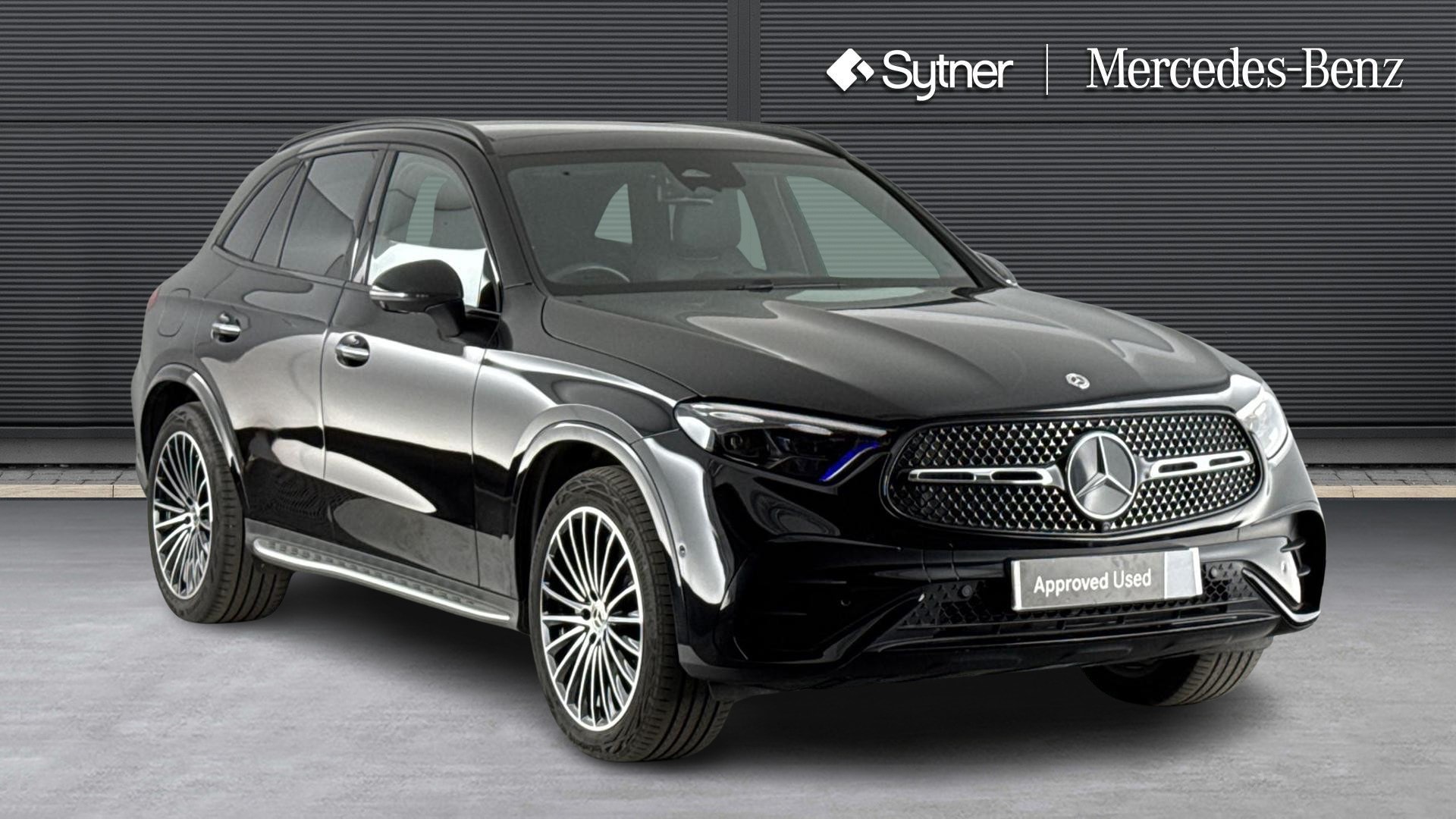 2025 Mercedes-Benz GLC