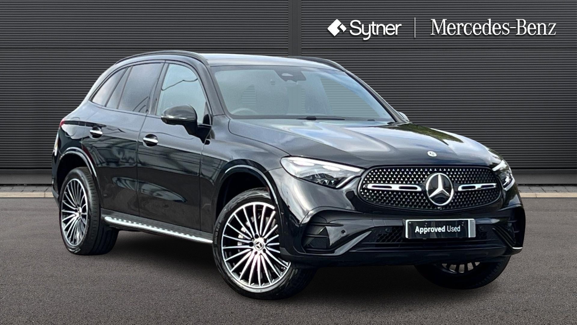 2025 Mercedes-Benz GLC