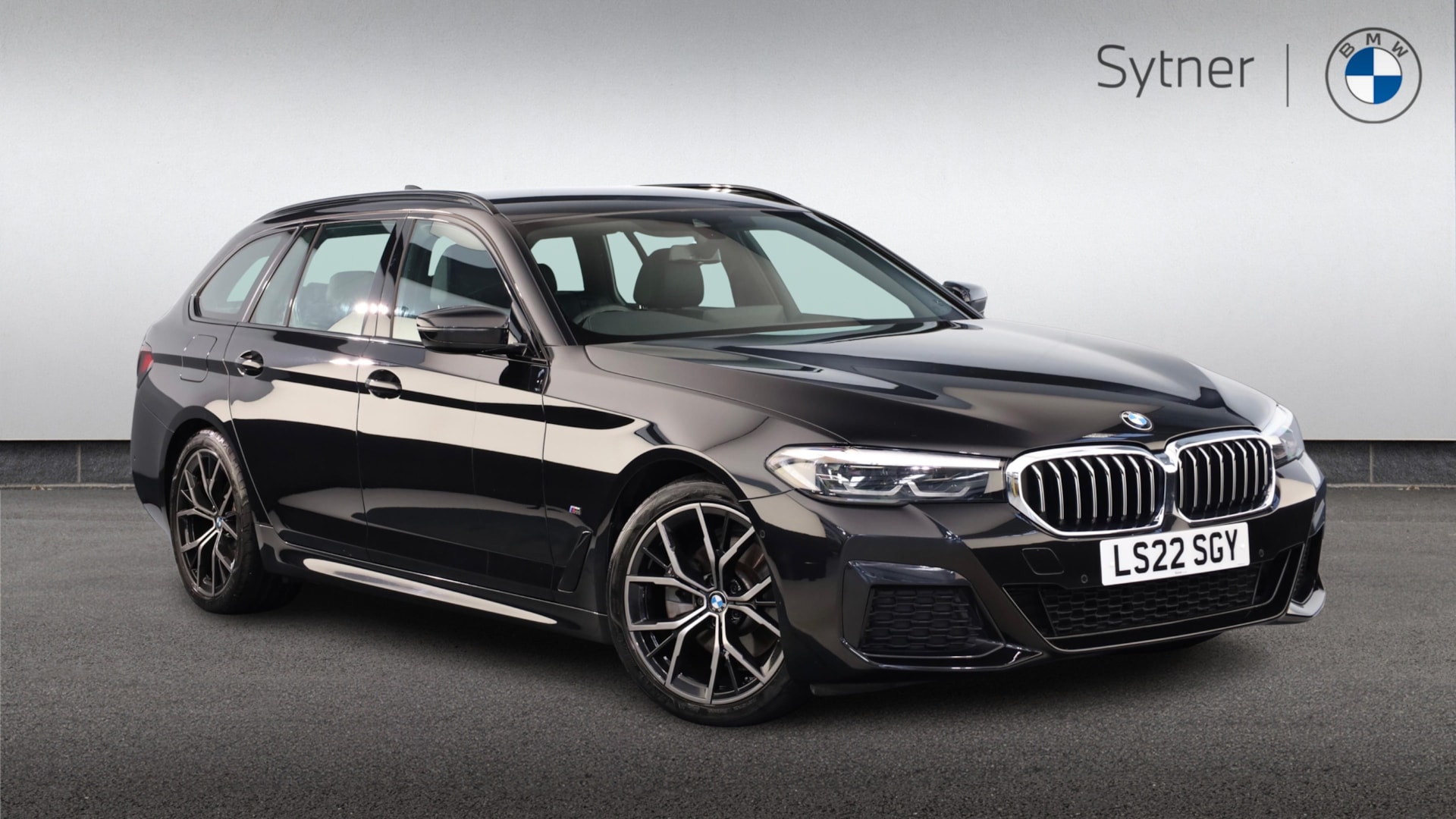 2022 BMW 5 Series