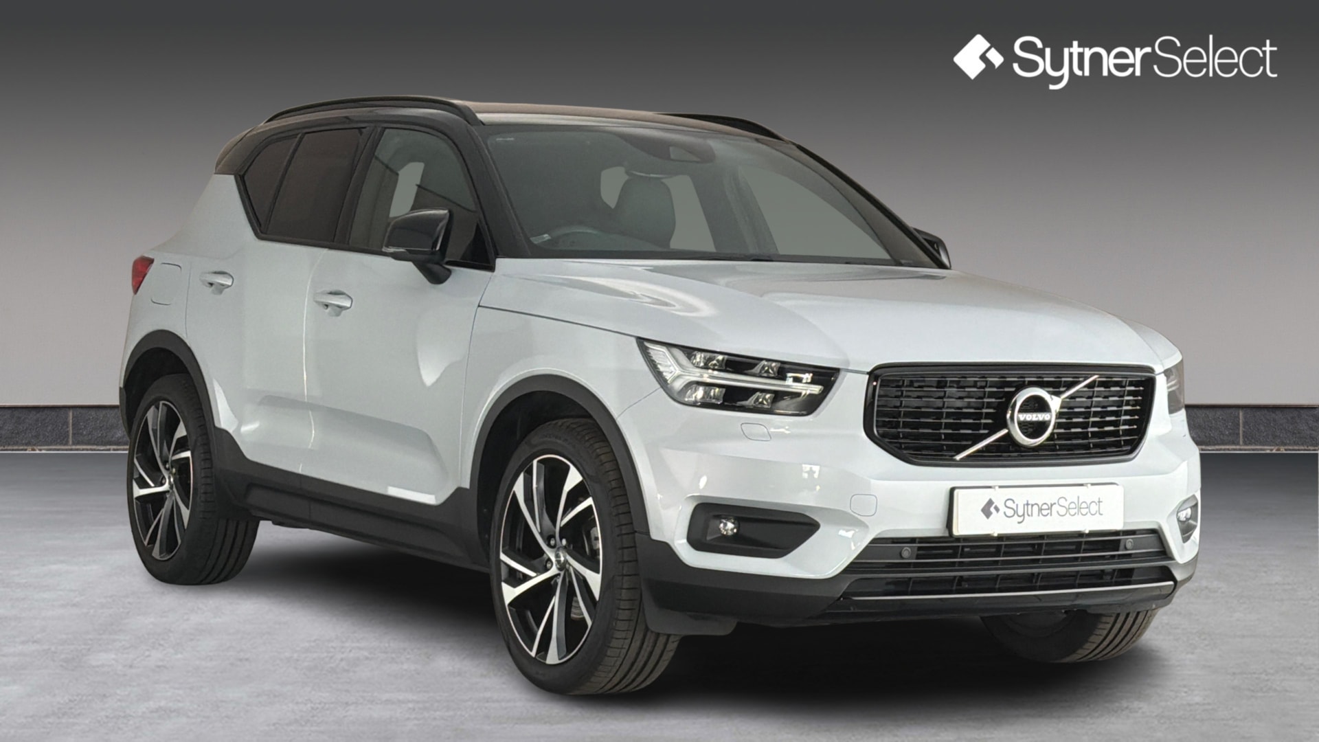 2021 Volvo XC40