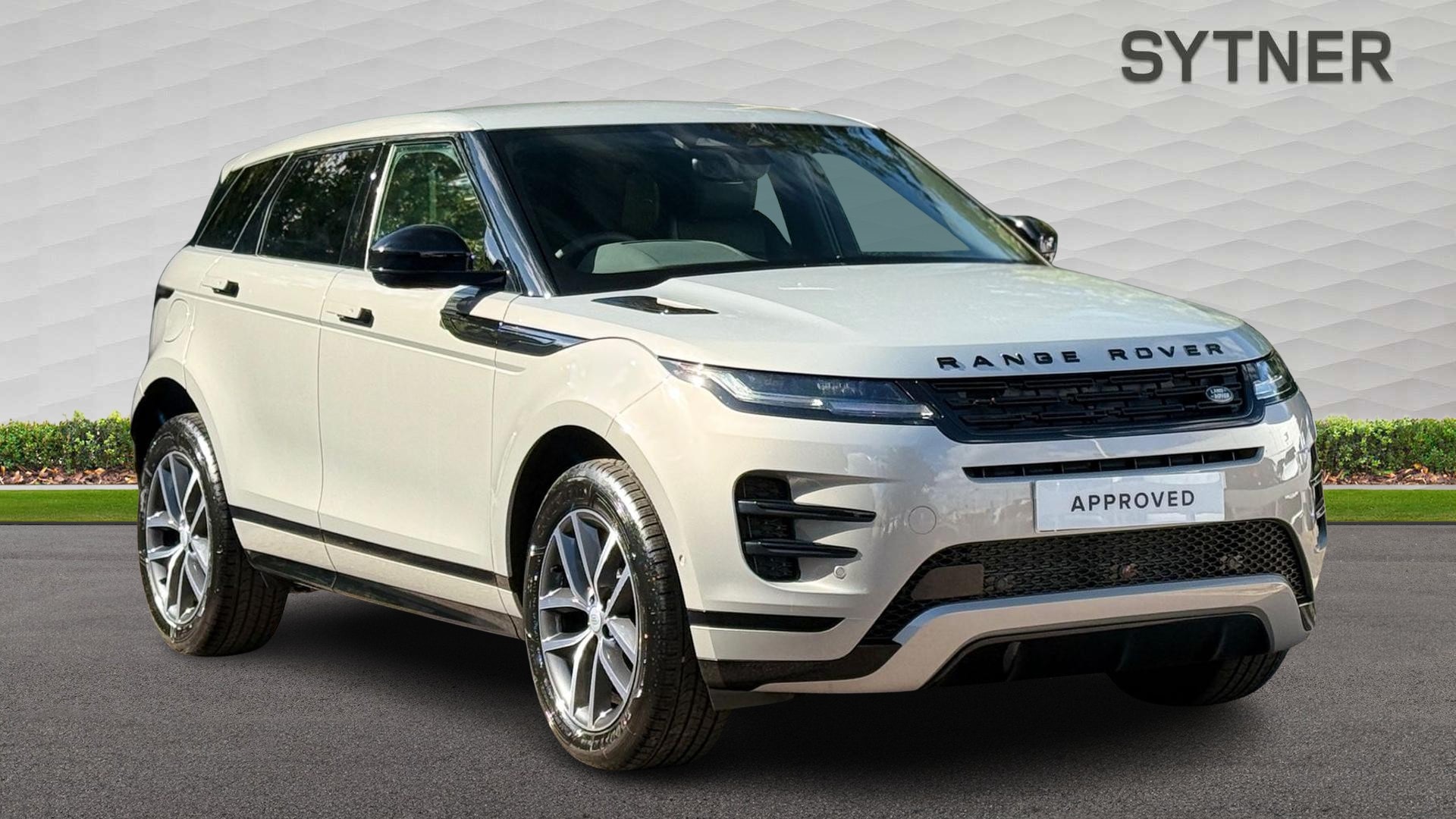 2026 Land Rover Range Rover Evoque