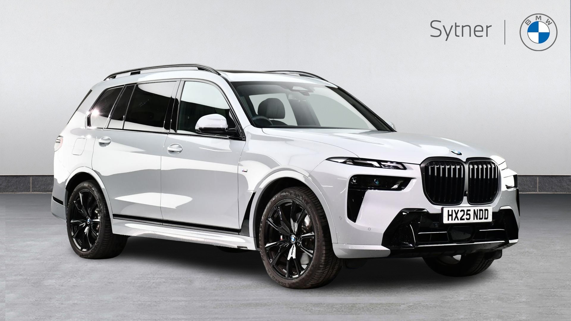 2025 BMW X7