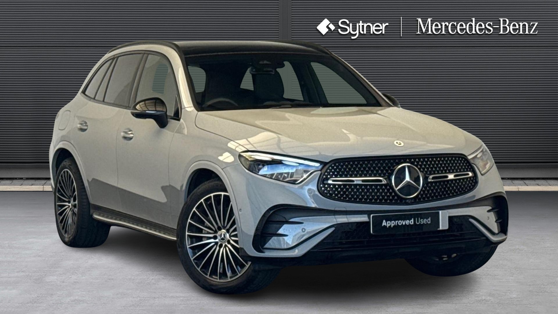 2025 Mercedes-Benz GLC