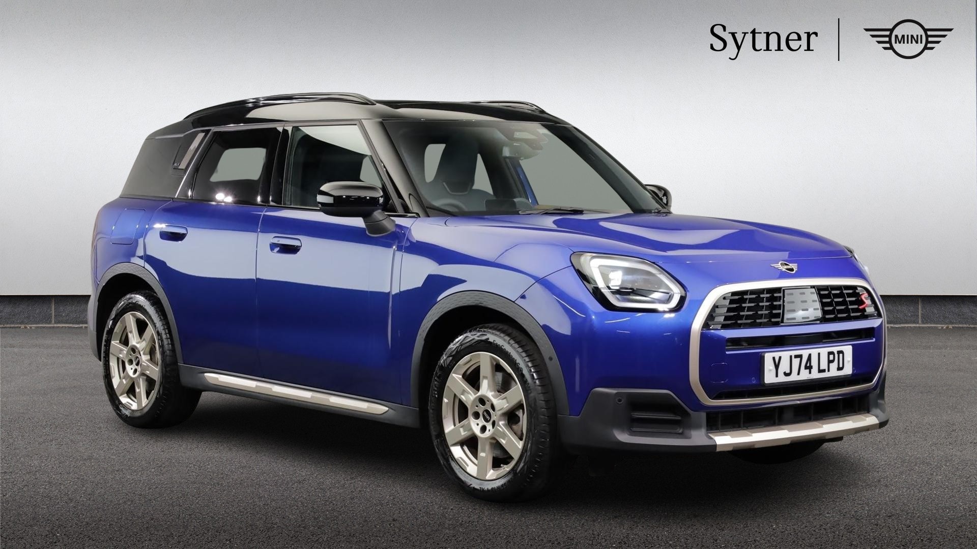 2025 Mini Countryman