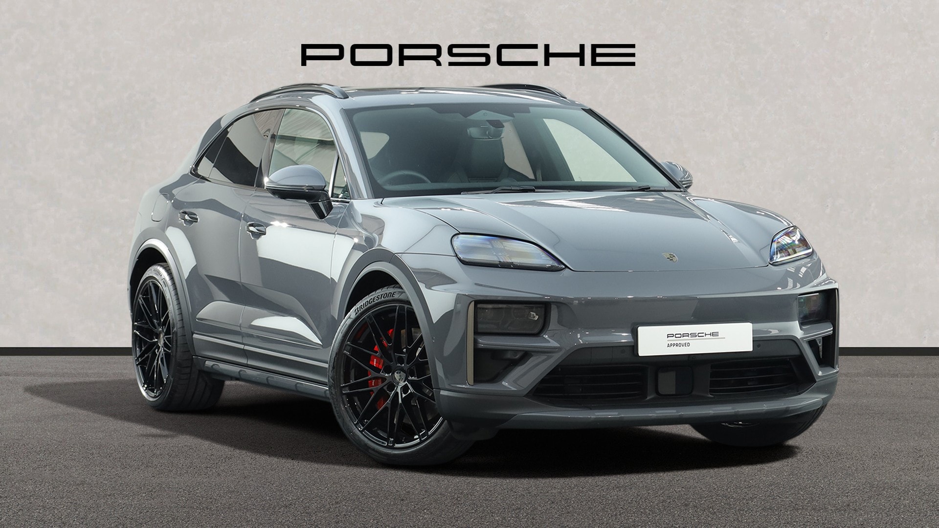 2025 Porsche Macan
