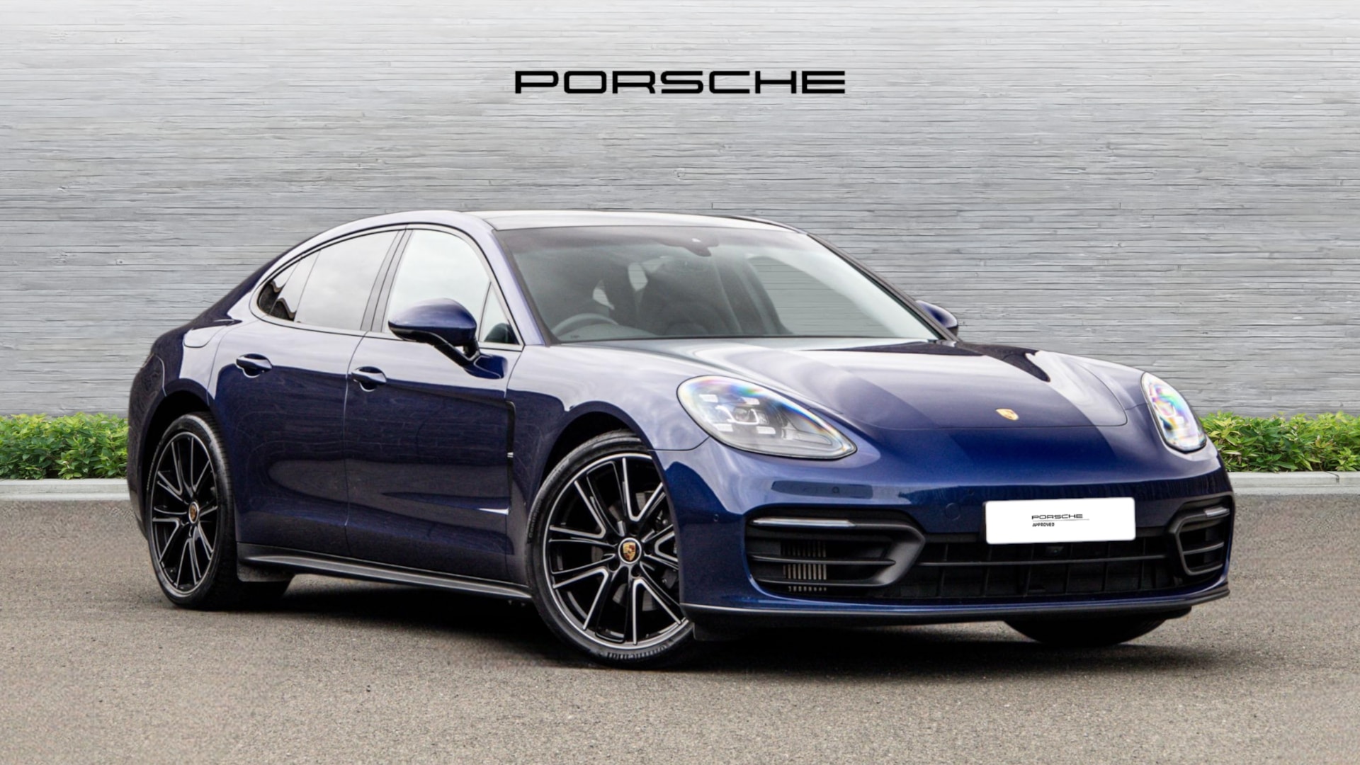2022 Porsche Panamera
