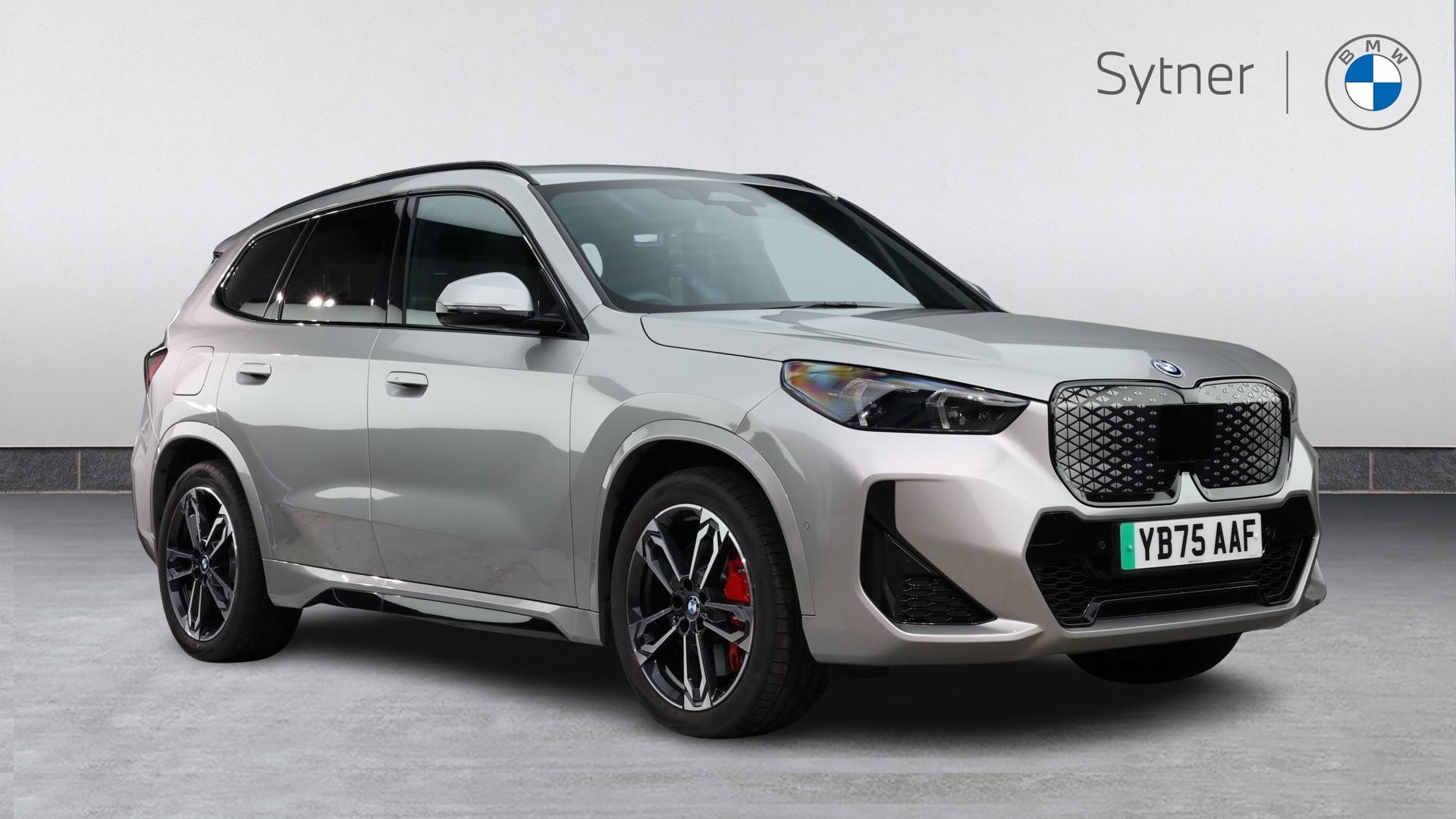 2025 BMW iX1