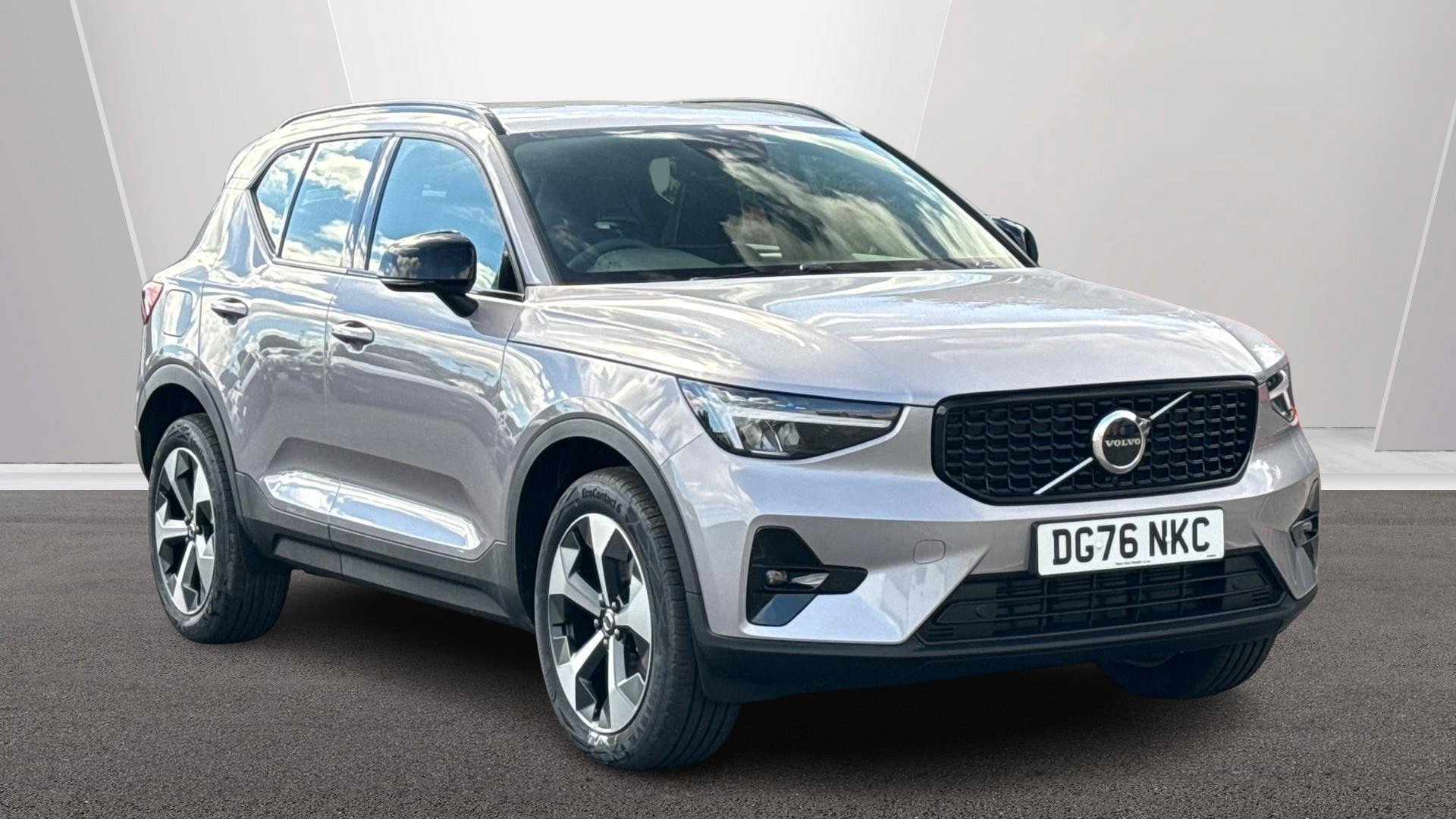 2026 Volvo XC40