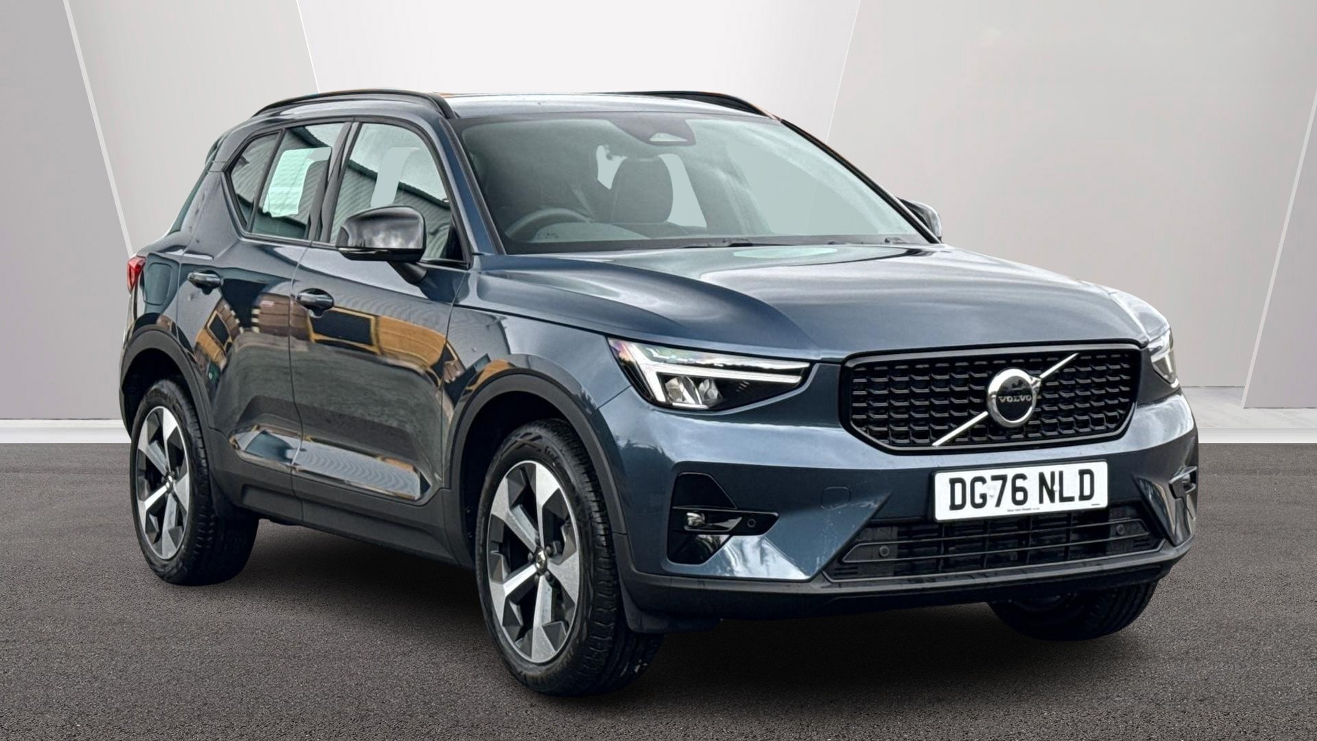 2026 Volvo XC40