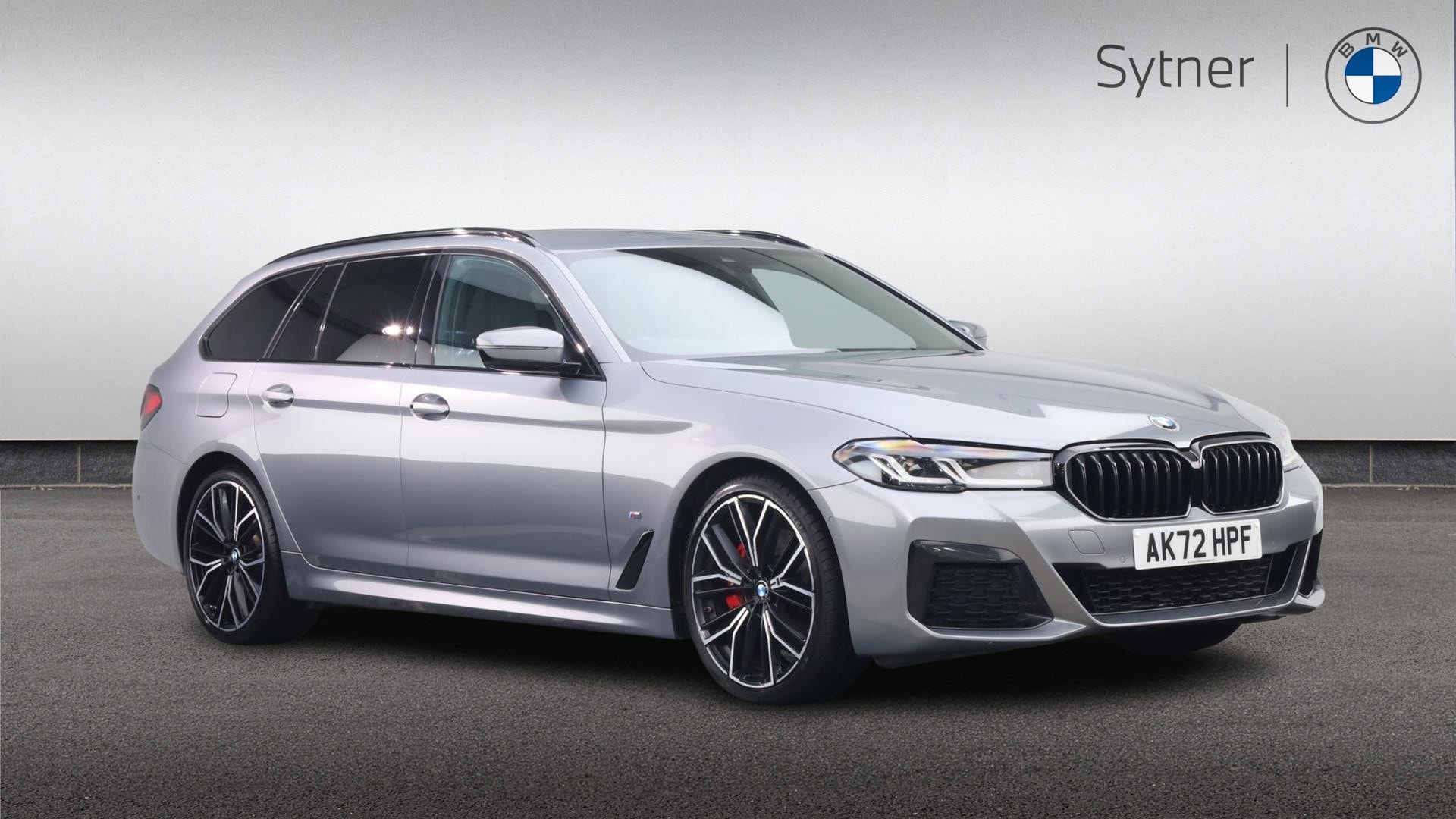 2022 BMW 5 Series