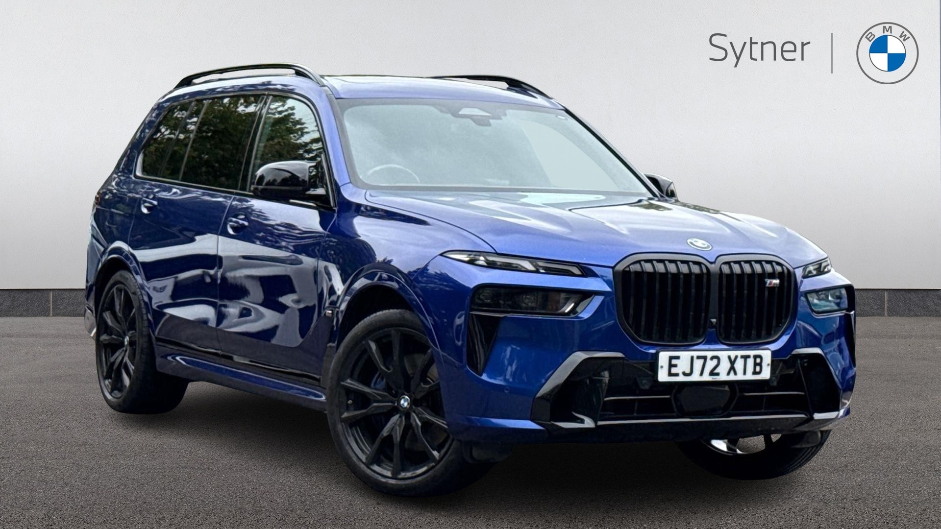 2022 BMW X7
