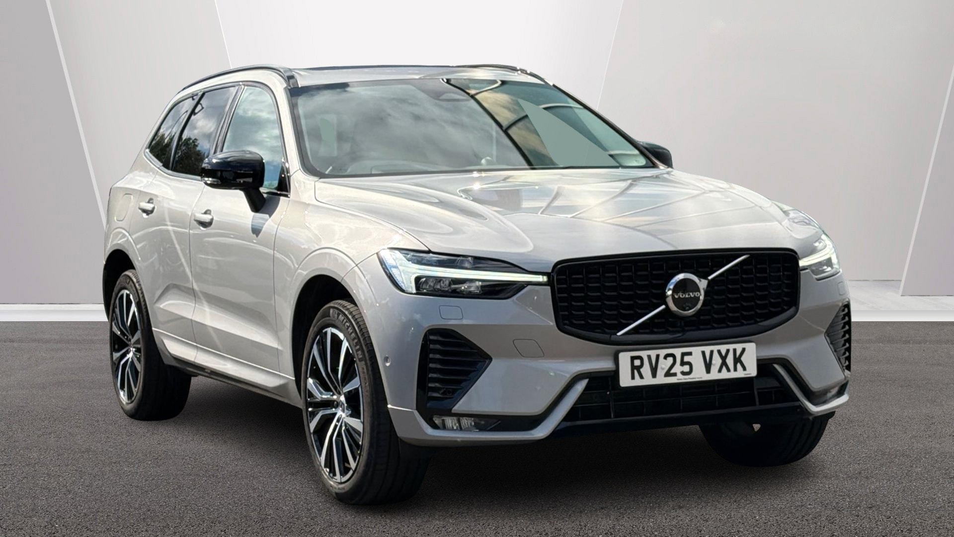 2025 Volvo XC60