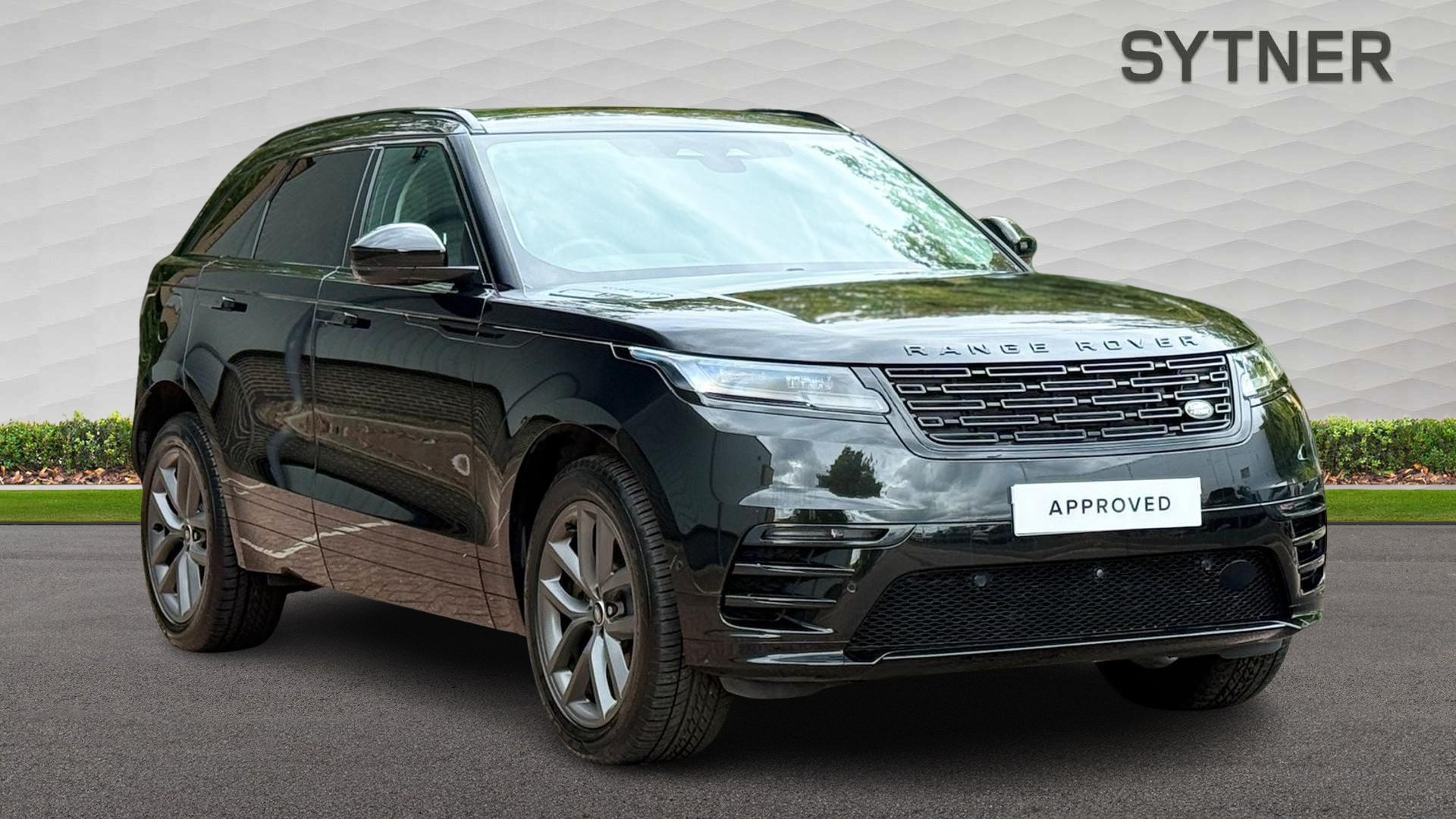 2025 Land Rover Range Rover Velar