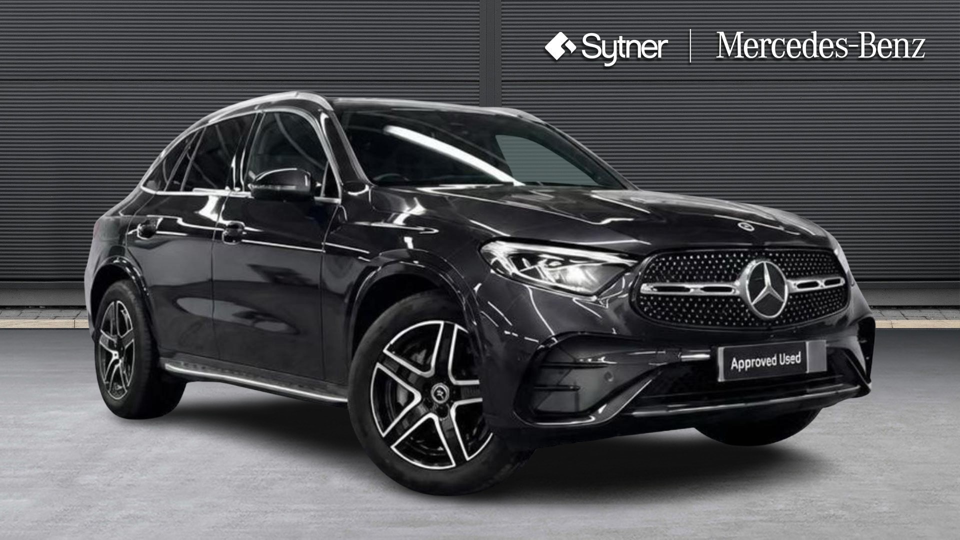 2025 Mercedes-Benz GLC