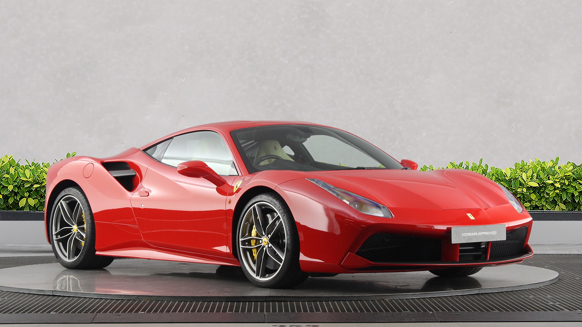 2016 FERRARI 488