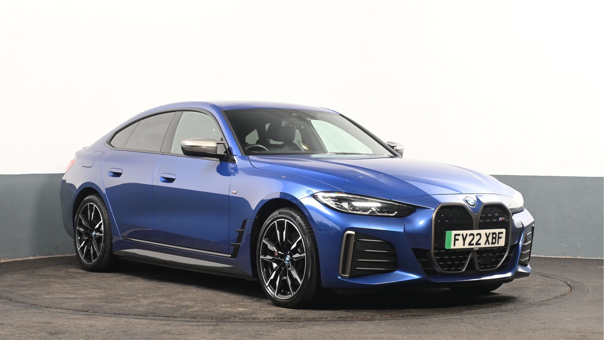 2022 BMW i4